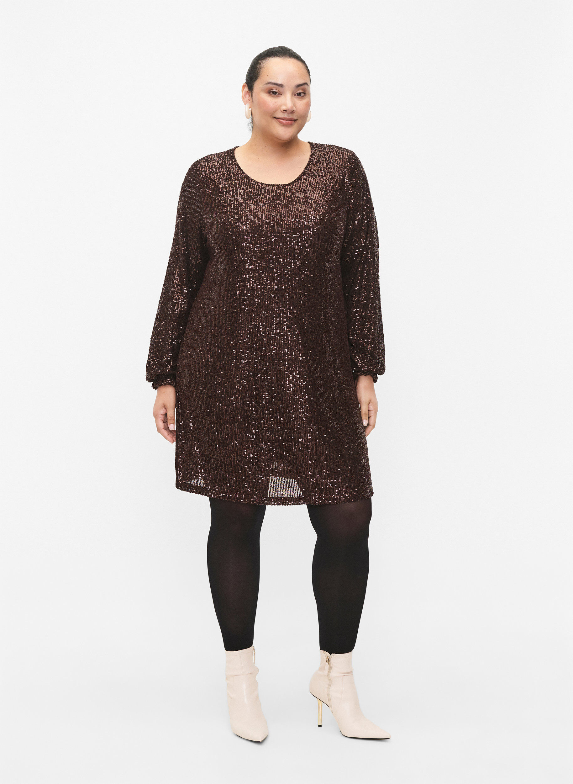 Zizzi Robe courte &agrave; sequins et manches longues, Chicory Coffee, Model image number 2