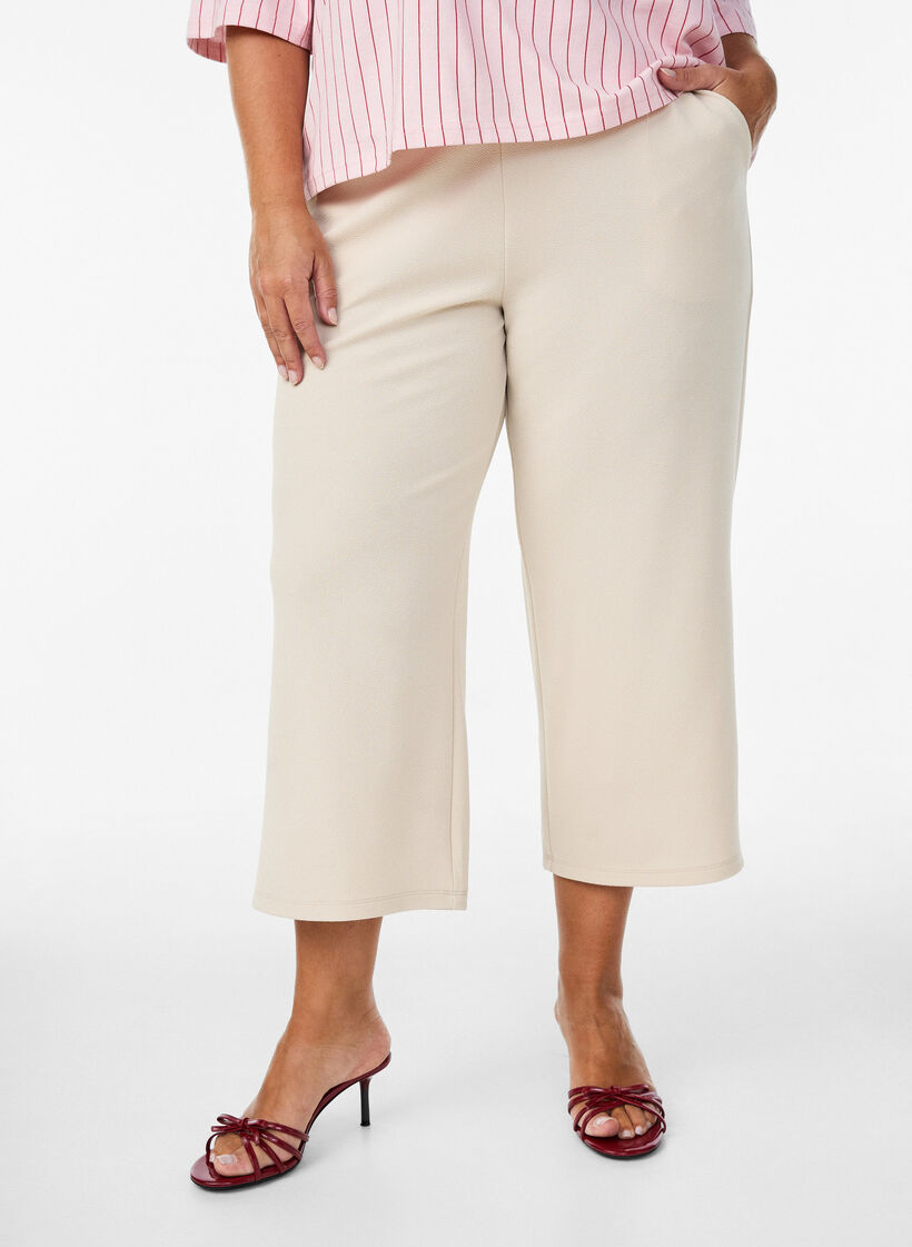 7/8 Hose mit lockerer Passform, Beige, Model image number 2
