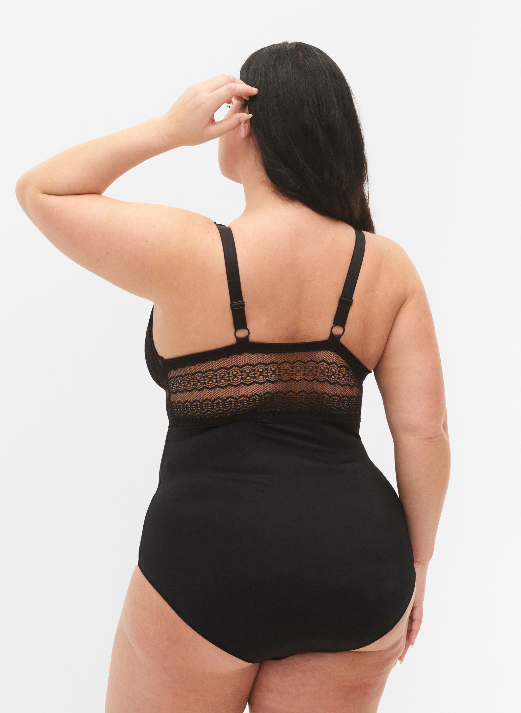 Zizzi Body mit Spitze und leicht gepolsterten Cups, Black, Model image number 1