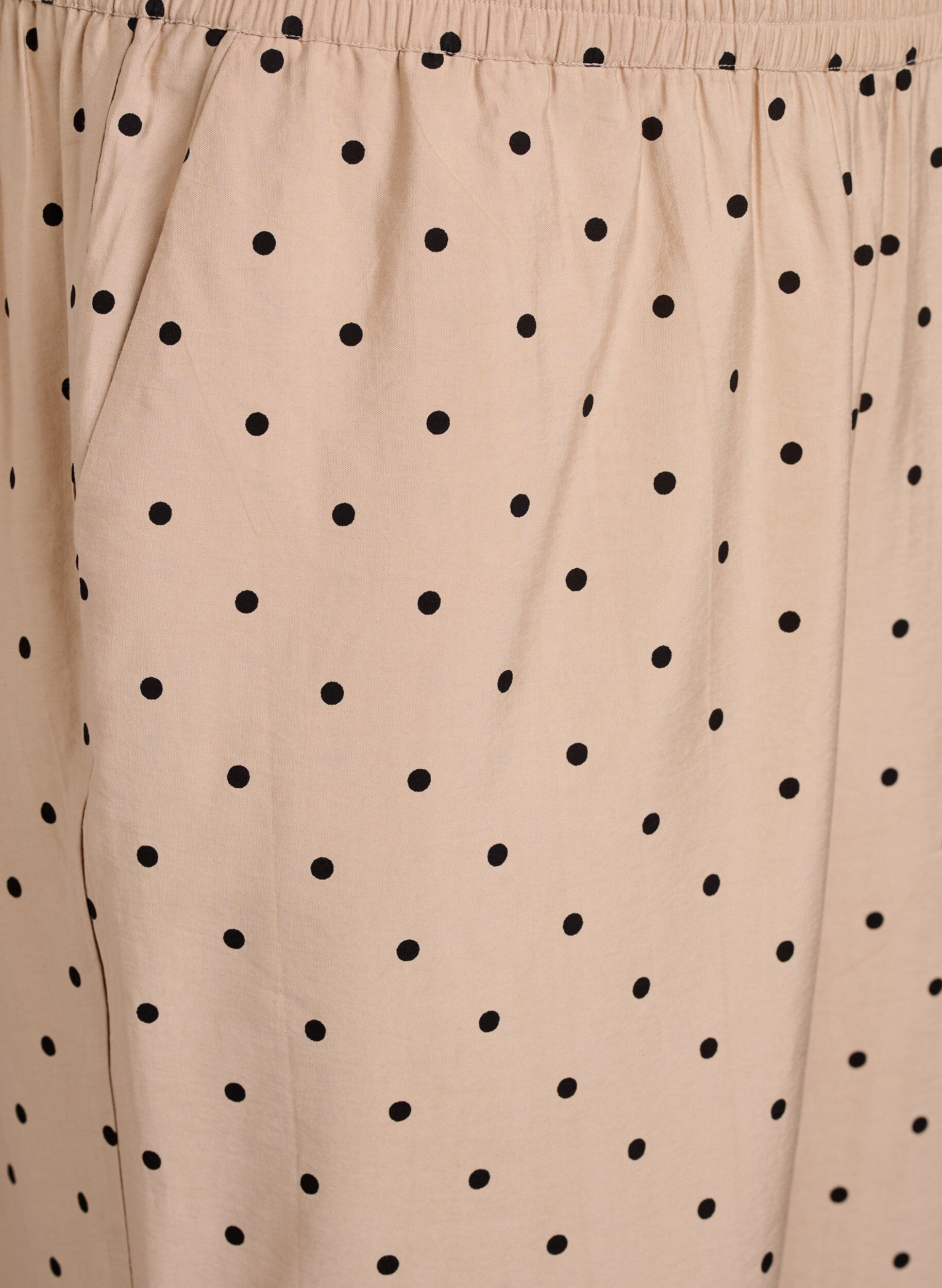 Zizzi Hose mit Polka Dots und geradem Bein, Beige, Packshot image number 2