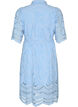 Robe chemise en broderie anglaise avec une ceinture &agrave; nouer, Bleu, Packshot image number 1