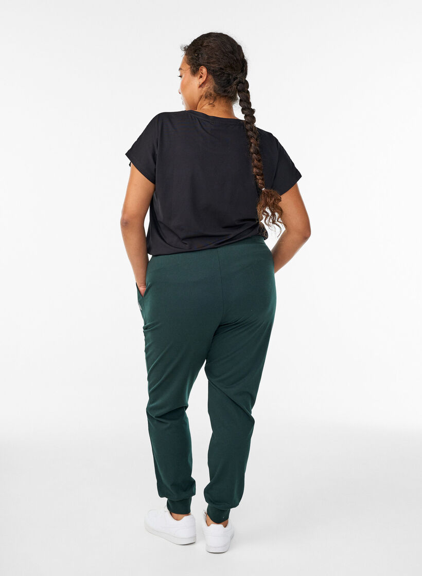 Pantalon de sport ample avec des poches, Vert fonc&eacute;, Model image number 1