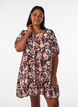 Kurzes A-Linien-Kleid mit V-Ausschnitt, Rot, Model image number 0