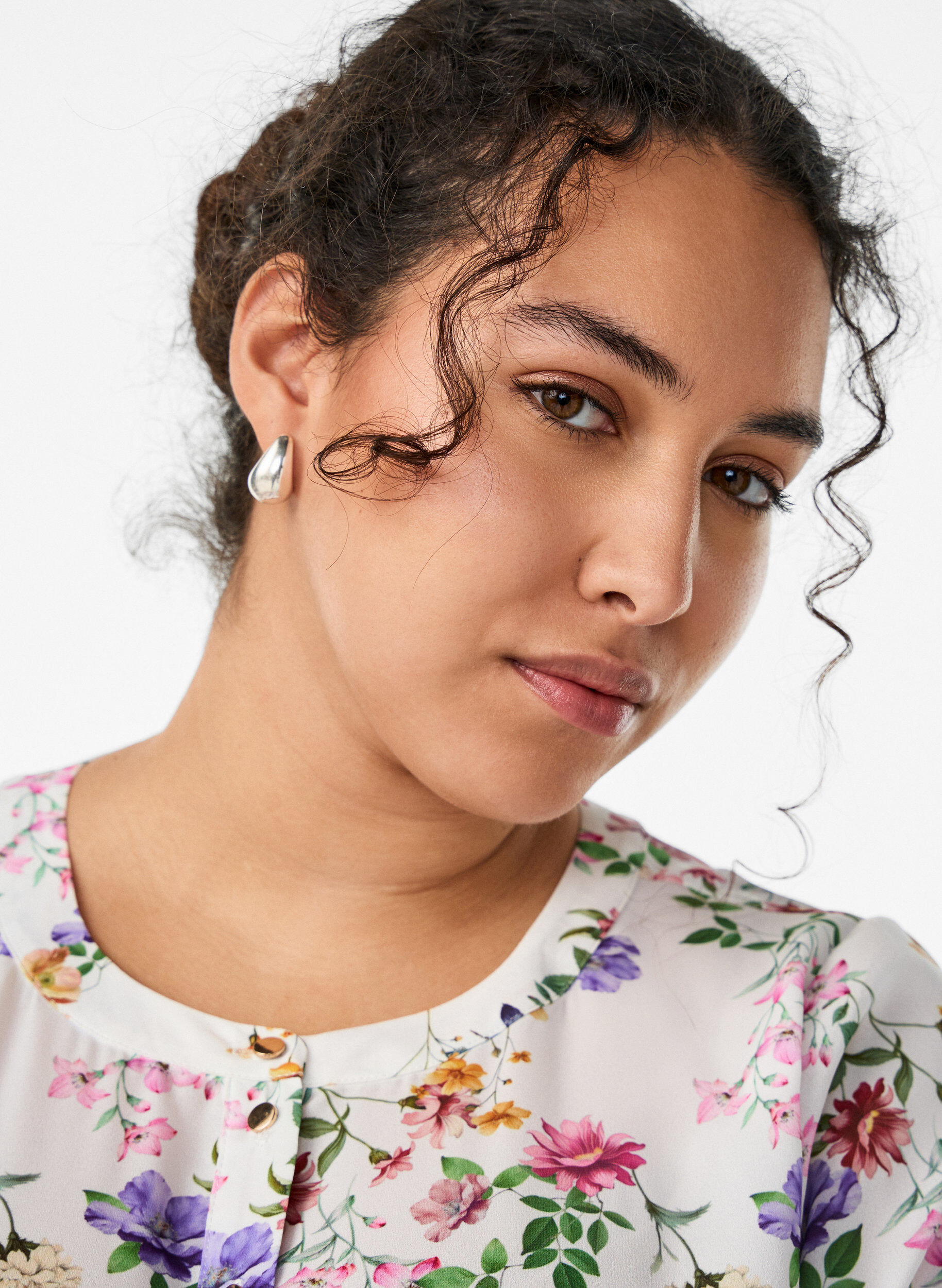 Zizzi Robe midi florale &agrave; manches 3/4, Rose, Model image number 2