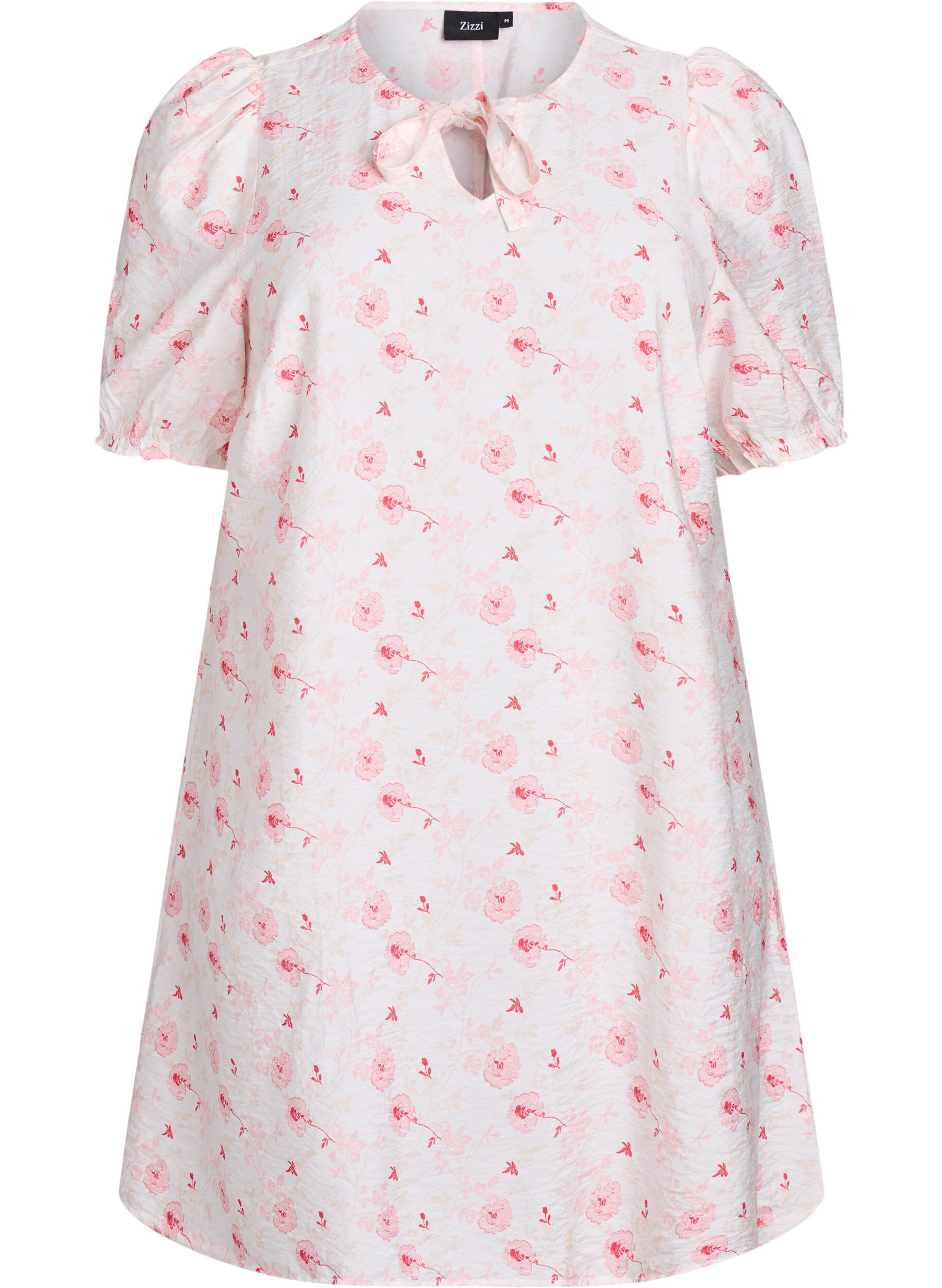 Robe courte &agrave; coupe &eacute;vas&eacute;e avec imprim&eacute; floral