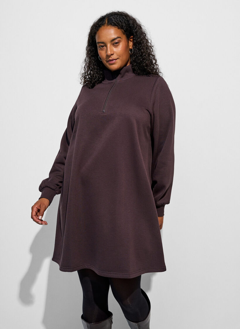 Robe sweat avec col montant c&ocirc;tel&eacute; et zip, Marron, Model image number 0
