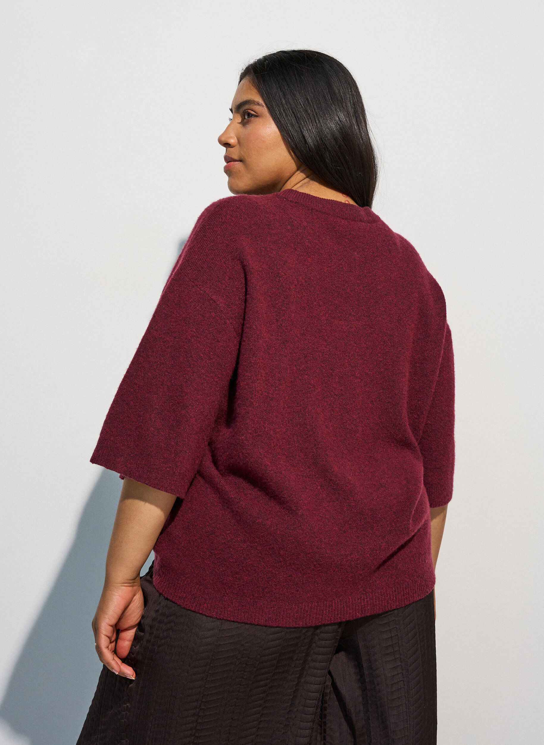 ZizziLocker sitzende Strickshirt mit kurzen &Auml;rmeln, Rot, Model image number 2