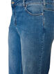 Jean droit &agrave; l'aspect l&eacute;g&egrave;rement us&eacute;, Bleu Clair, Packshot image number 2