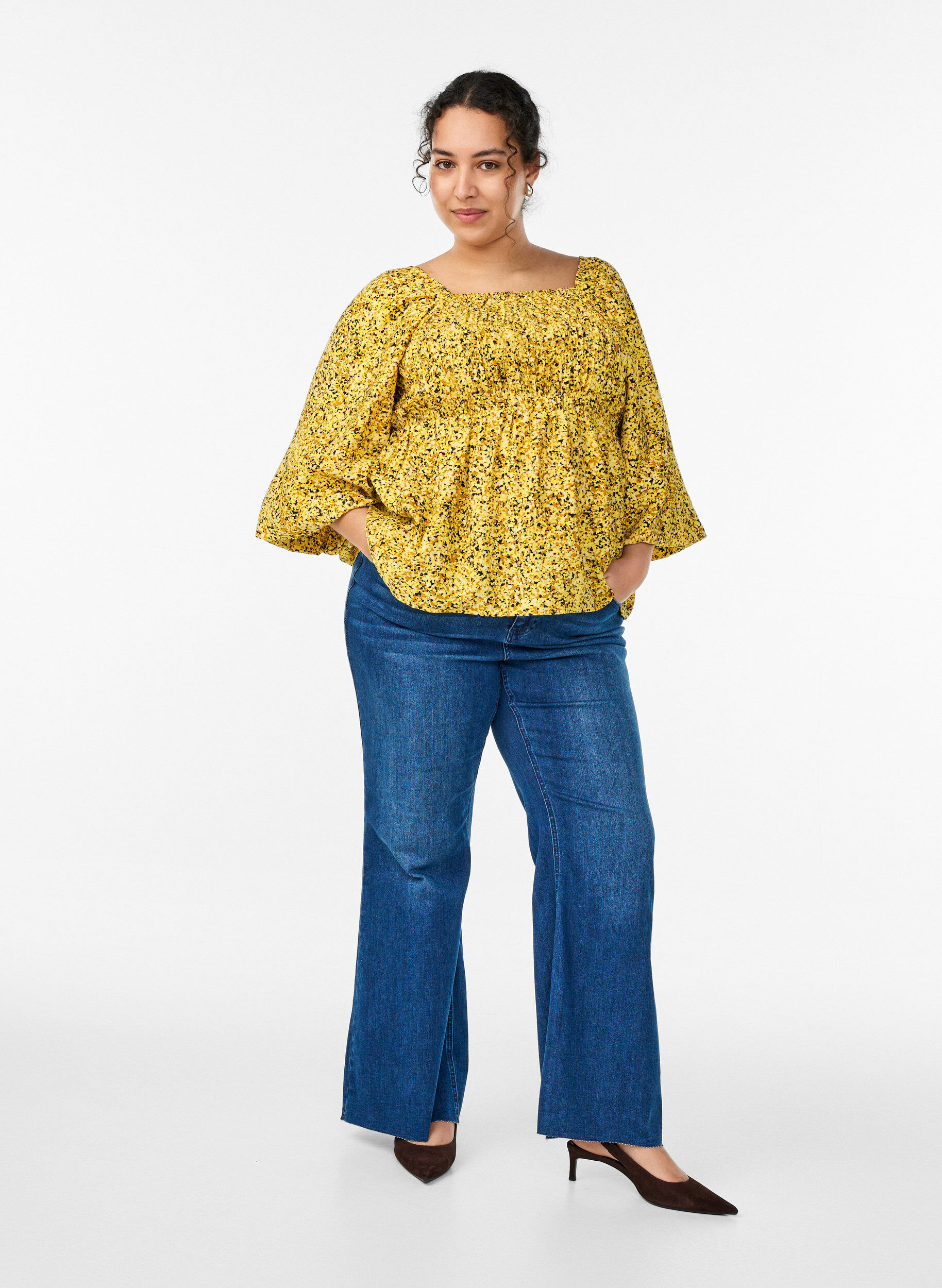 ZizziBluse mit Smock und Karree-Ausschnitt, Gelb, Model image number 1