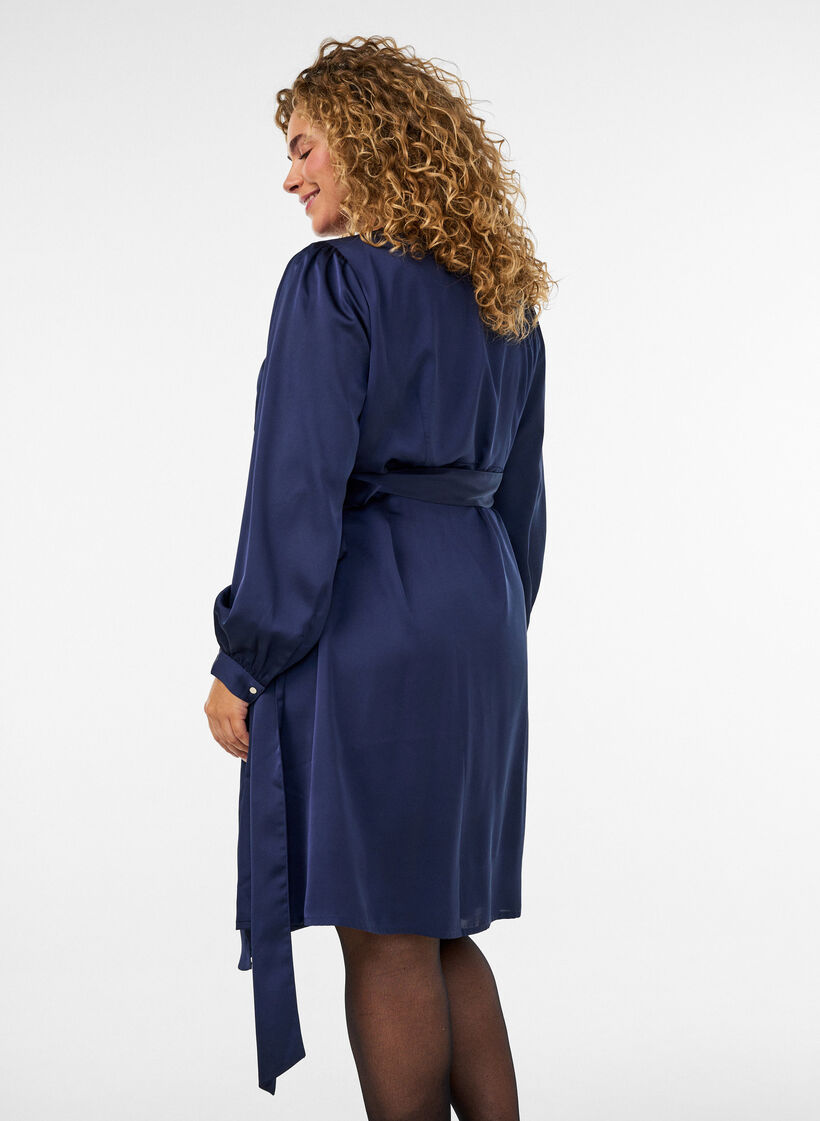 Robe courte en satin avec coupe portefeuille, Bleu, Model image number 2