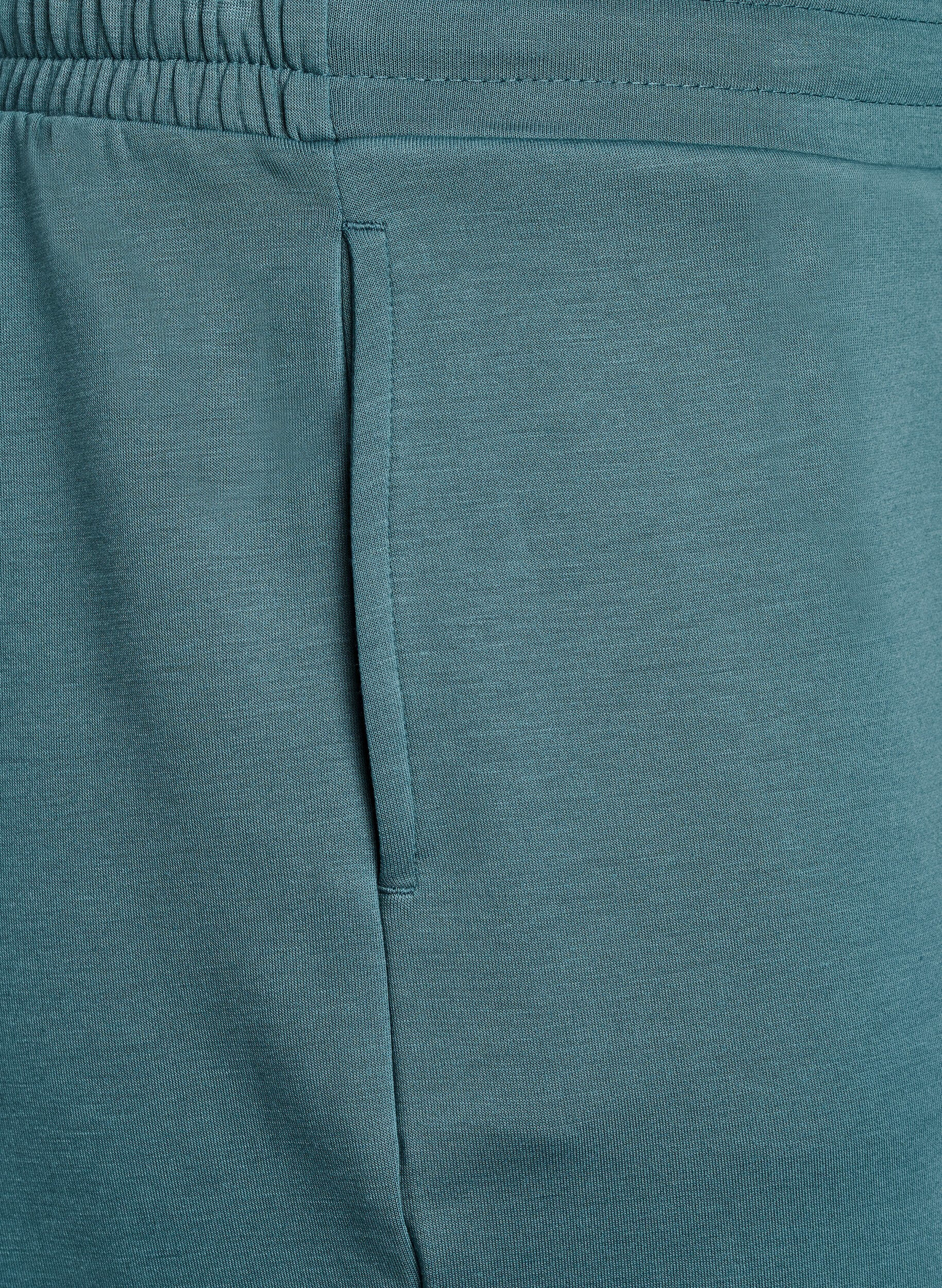 Zizzi Shorts aus Modalmischung mit Taschen, Gr&uuml;n, Packshot image number 2