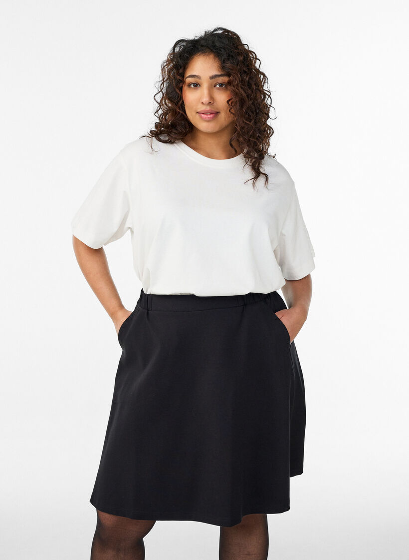 Skaterrock aus Viskose, Schwarz, Model image number 0