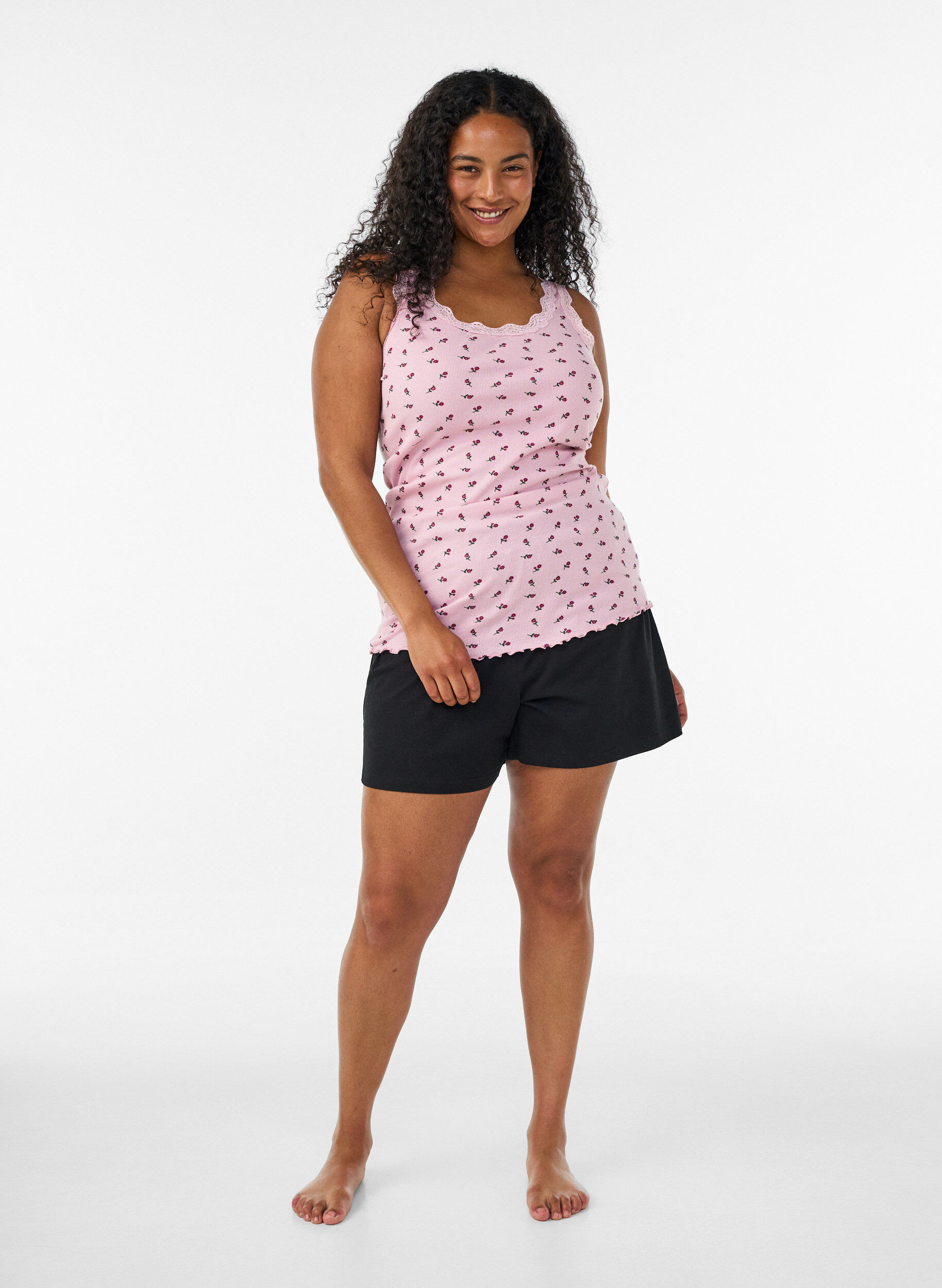 ZizziTop avec imprim&eacute; et bord en dentelle, Rose poudr&eacute;e, Model image number 1