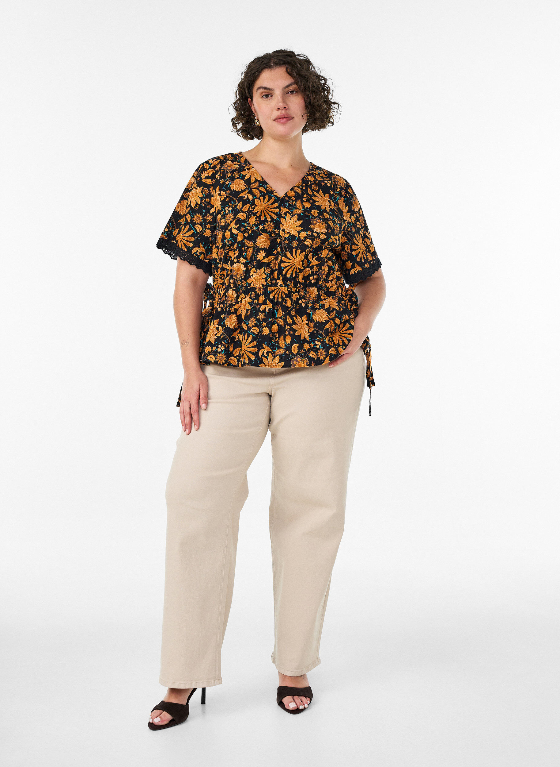 ZizziBlouse fleurie en coton avec lien &agrave; nouer, Orange, Model image number 1