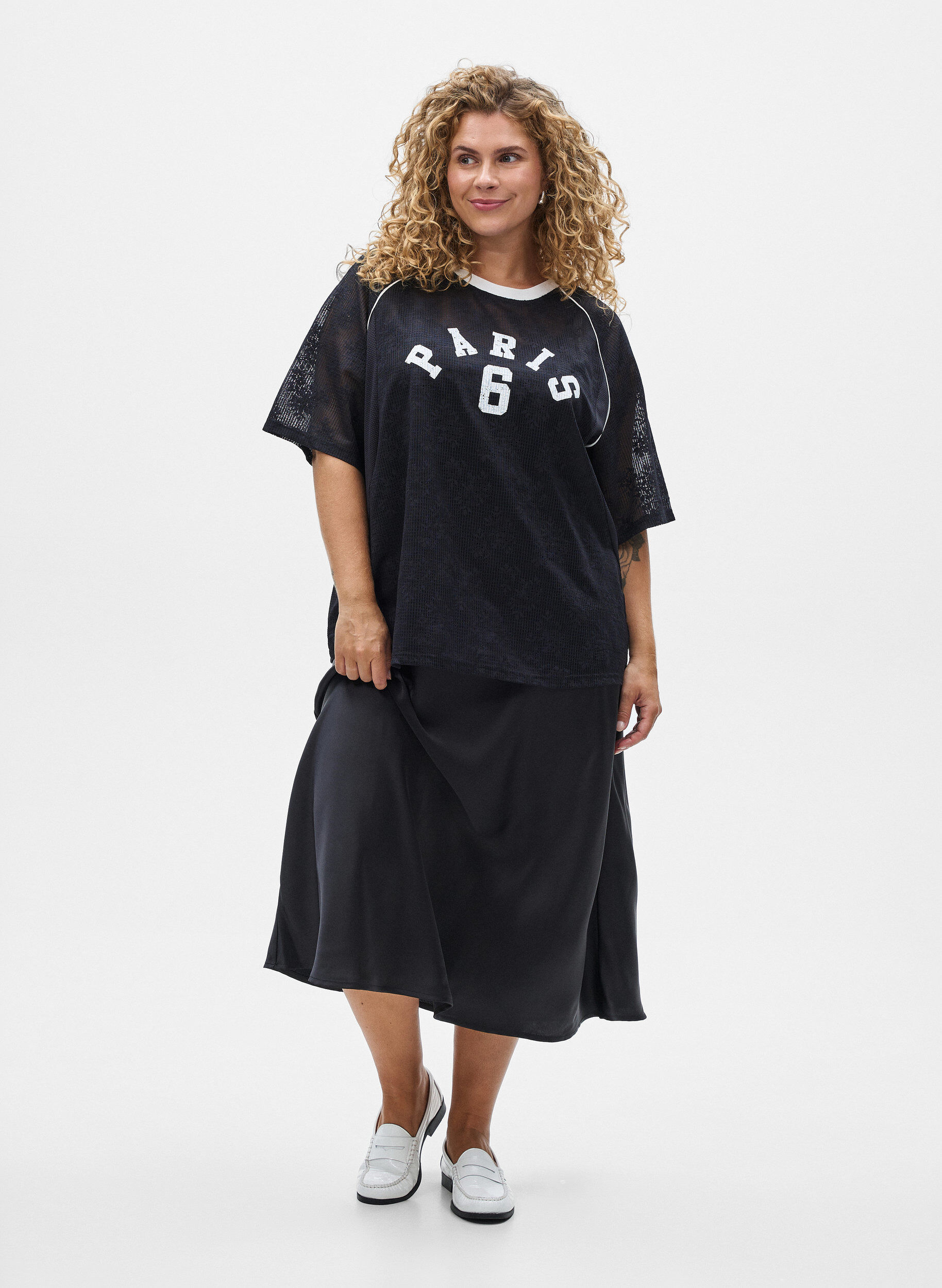 ZizziMidirock aus Satin, Schwarz, Model image number 0