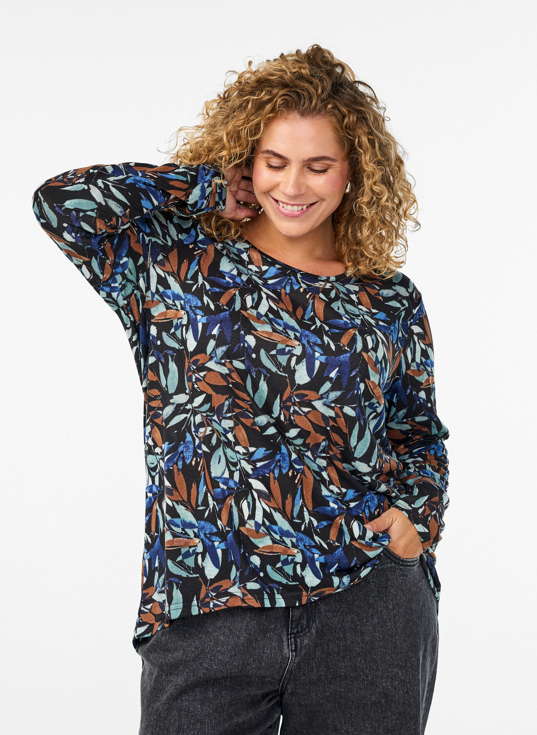 Gemusterte Bluse mit langen &Auml;rmeln, Blau, Model