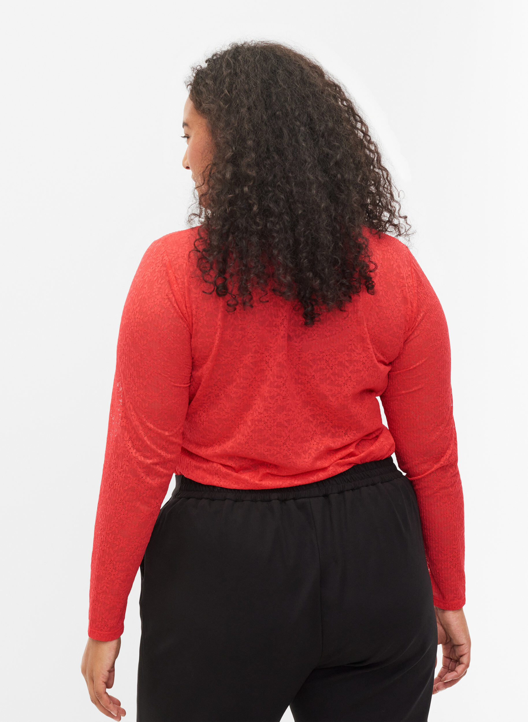 Zizzi Enganliegende Spitzenbluse mit langen &Auml;rmeln, Hibiscus, Model image number 1