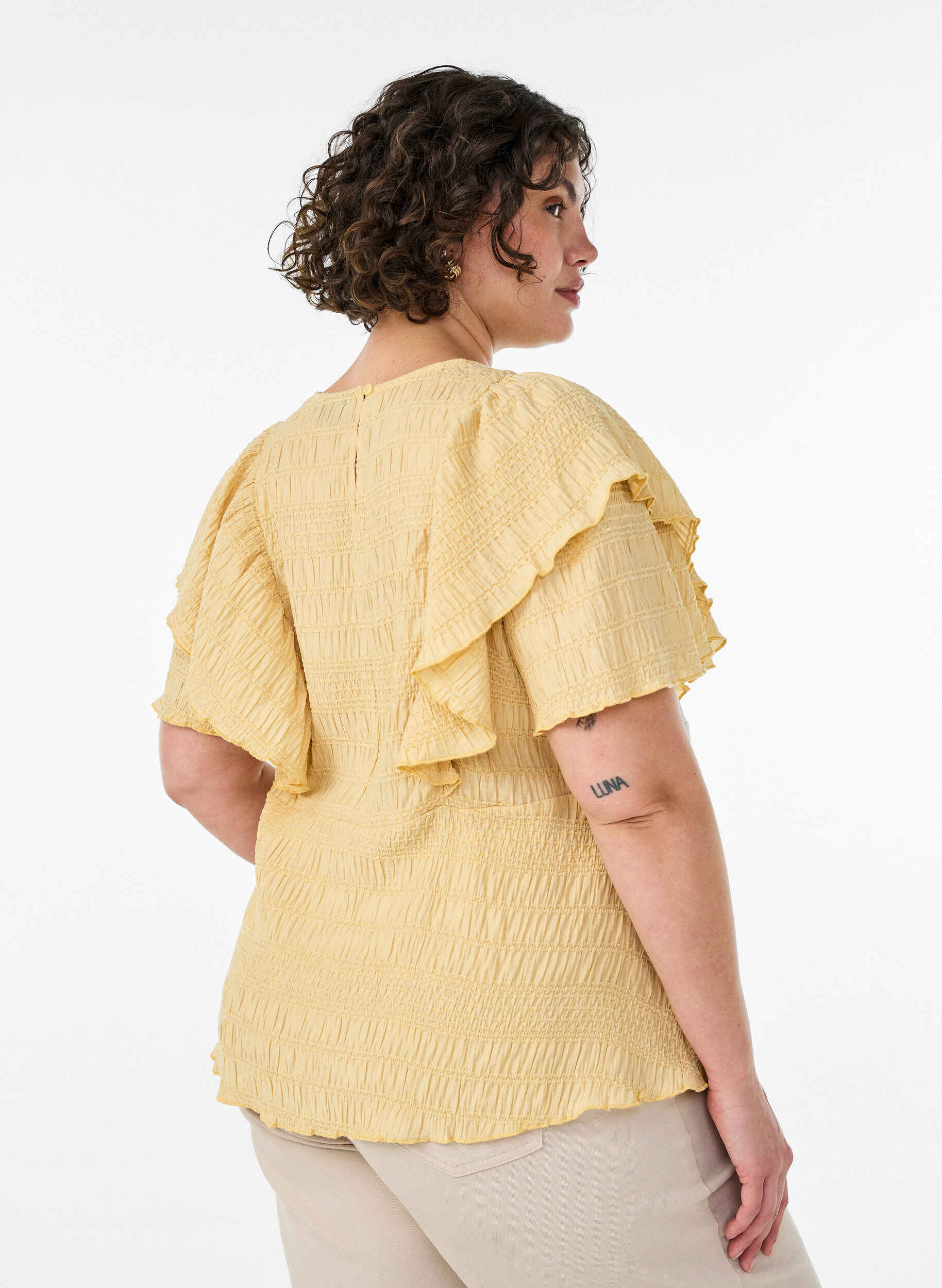 ZizziBluse mit gesmokter Textur und R&uuml;schen&auml;rmeln, Gelb, Model image number 2