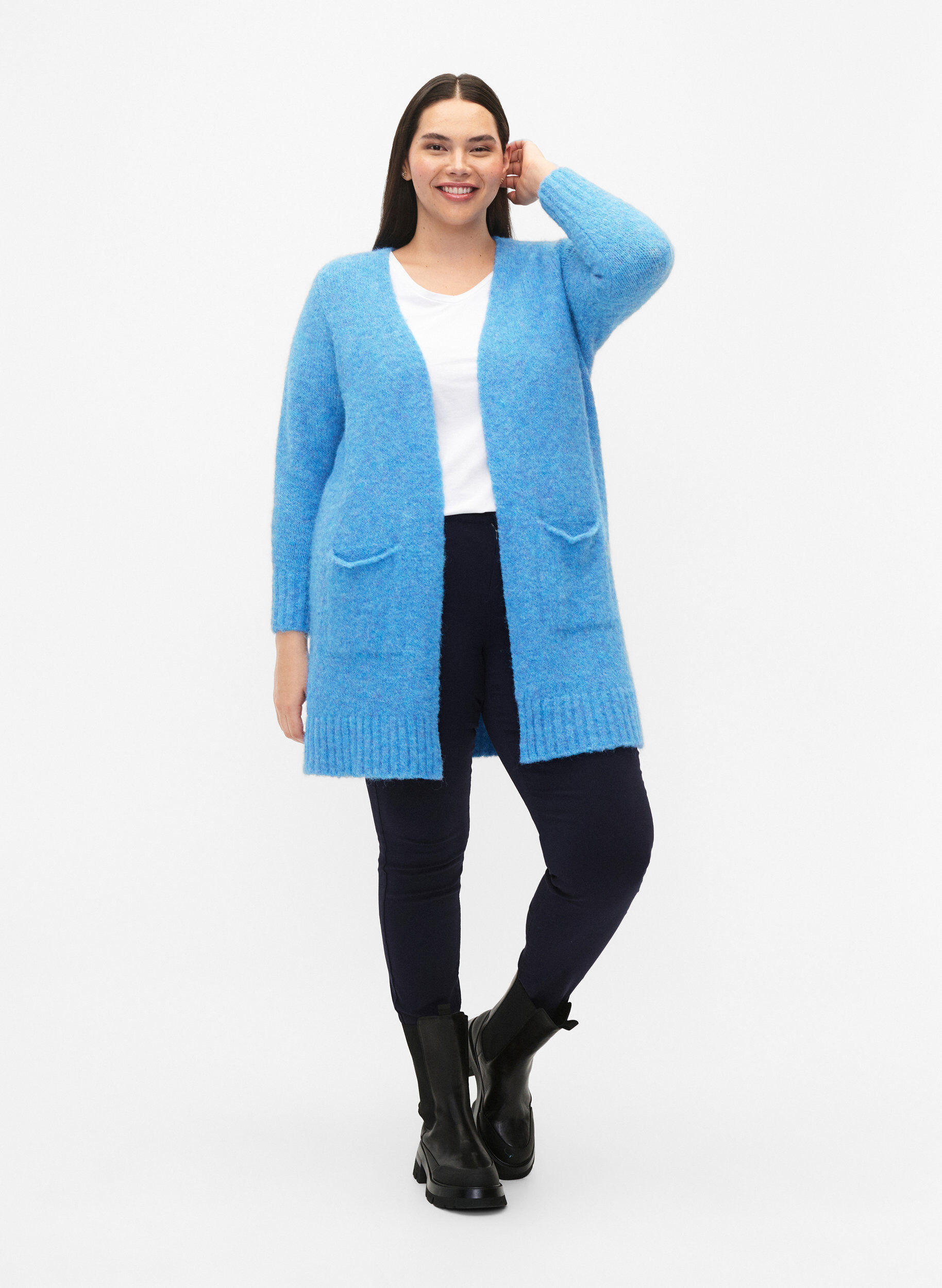 Zizzi Lange Strickjacke mit Wolle und Taschen, French Blue, Model image number 2