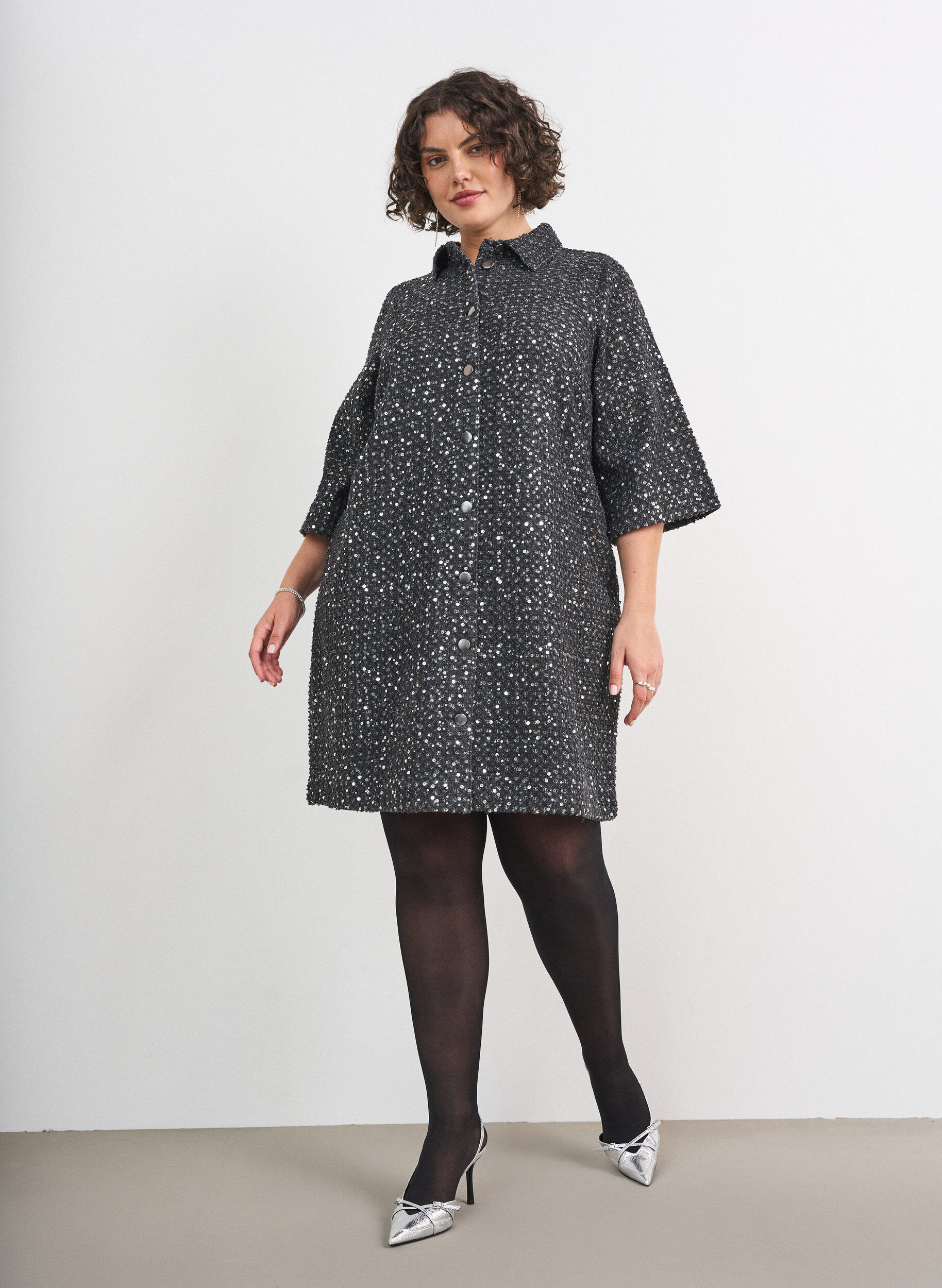 ZizziRobe en denim avec sequins et manches 3/4, Noir, Model image number 1
