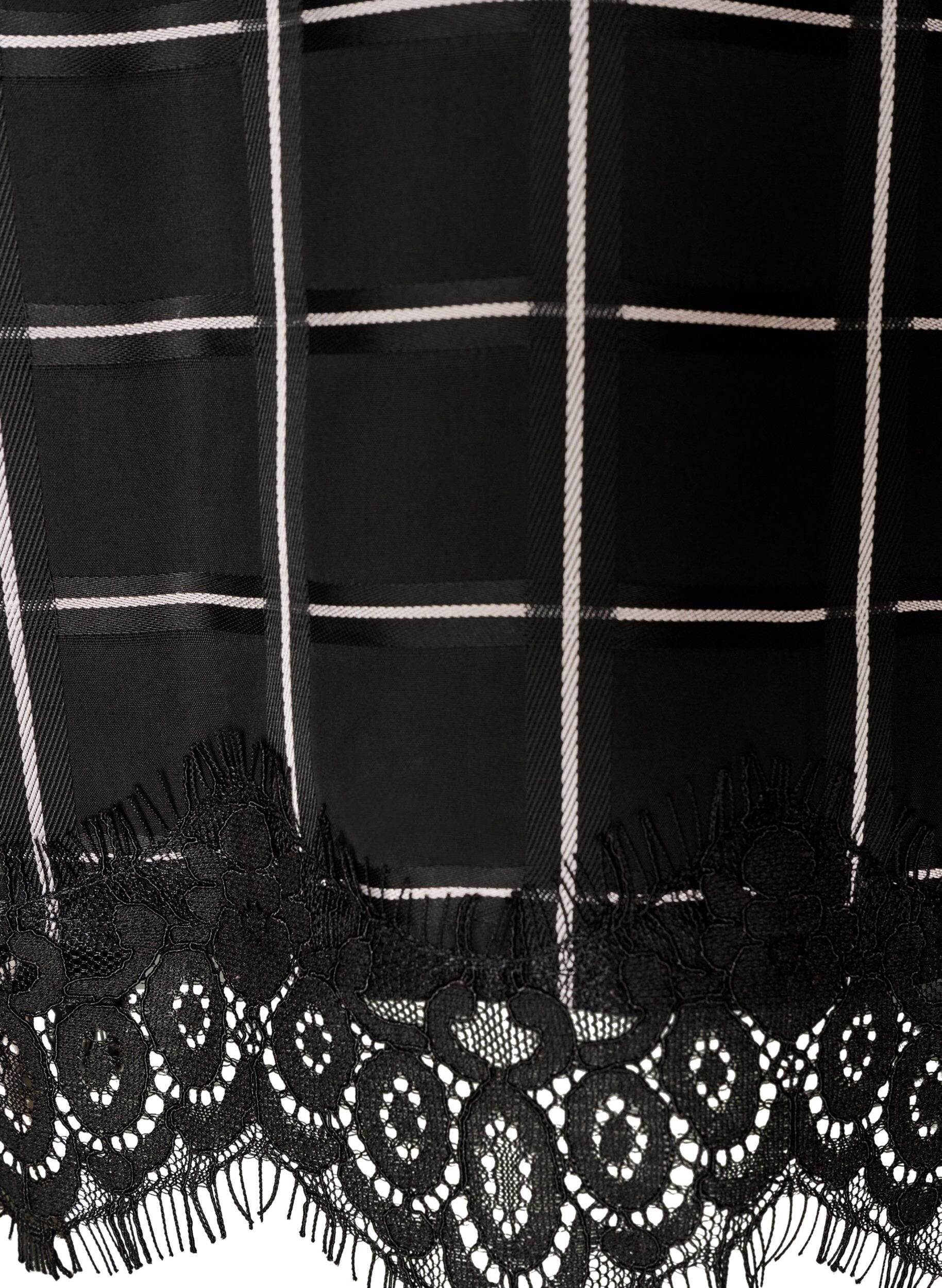 ZizziKarierte Bluse mit Spitzenbesatz und ellenbogenlangen &Auml;rmeln, Schwarz, Packshot image number 3
