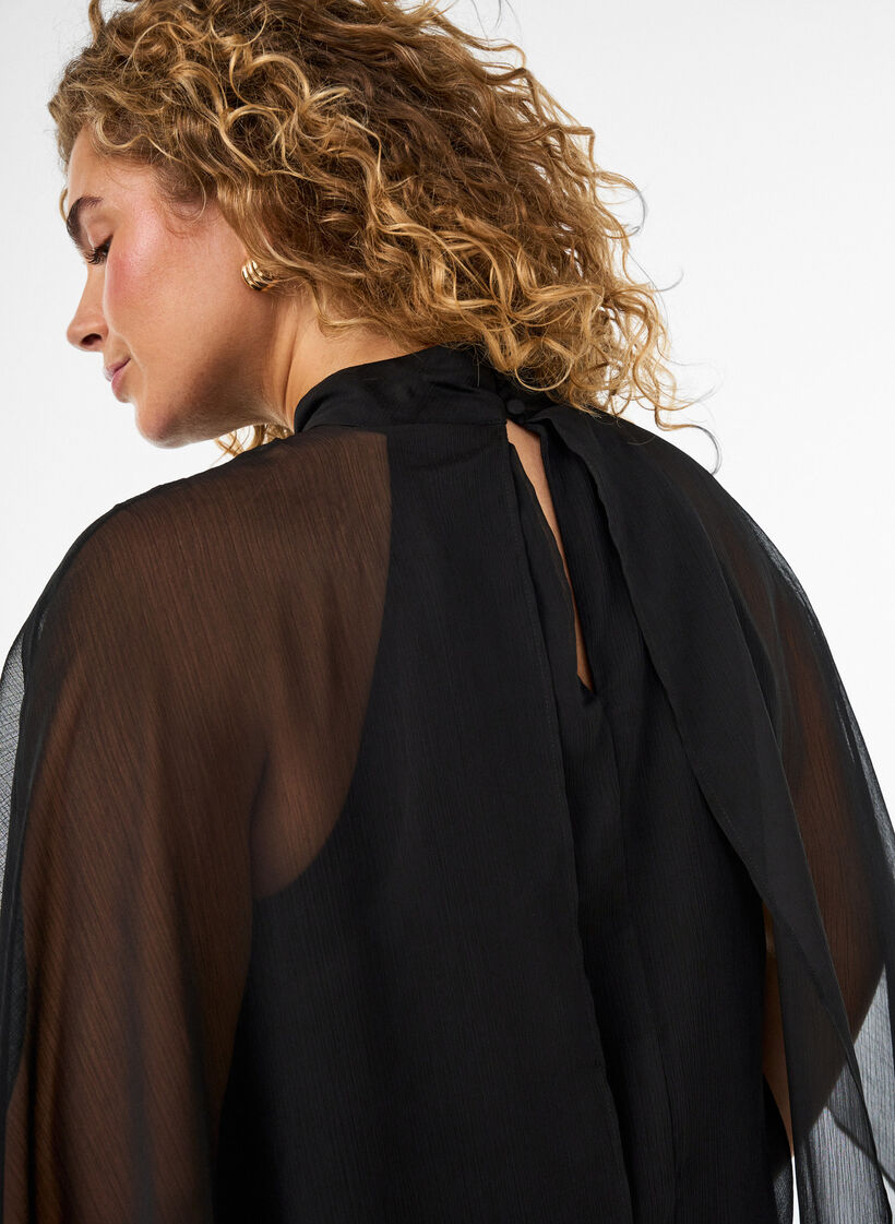 Robe mi-longue en mousseline avec cape transparente, Noir, Model image number 4