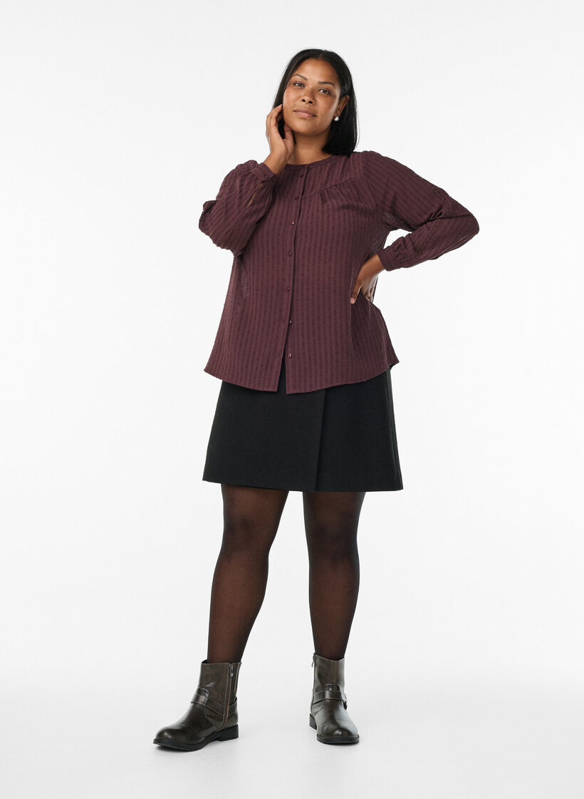 Bluse mit strukturiertem Punktemuster und Stickereidetails, Dunkles Bordeaux, Model image number 1