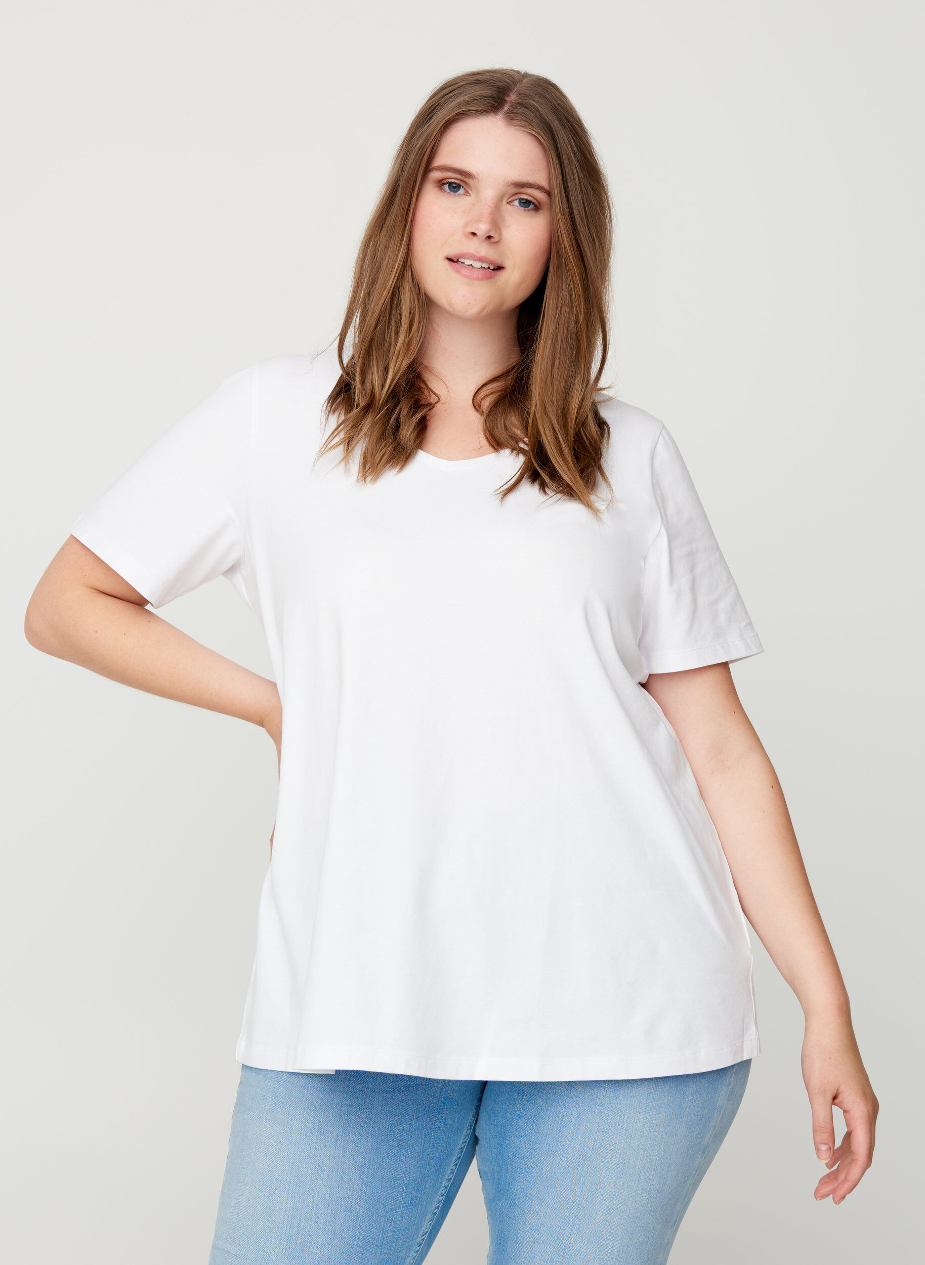 Zizzi T-shirt basique, Blanc, Model image number 0