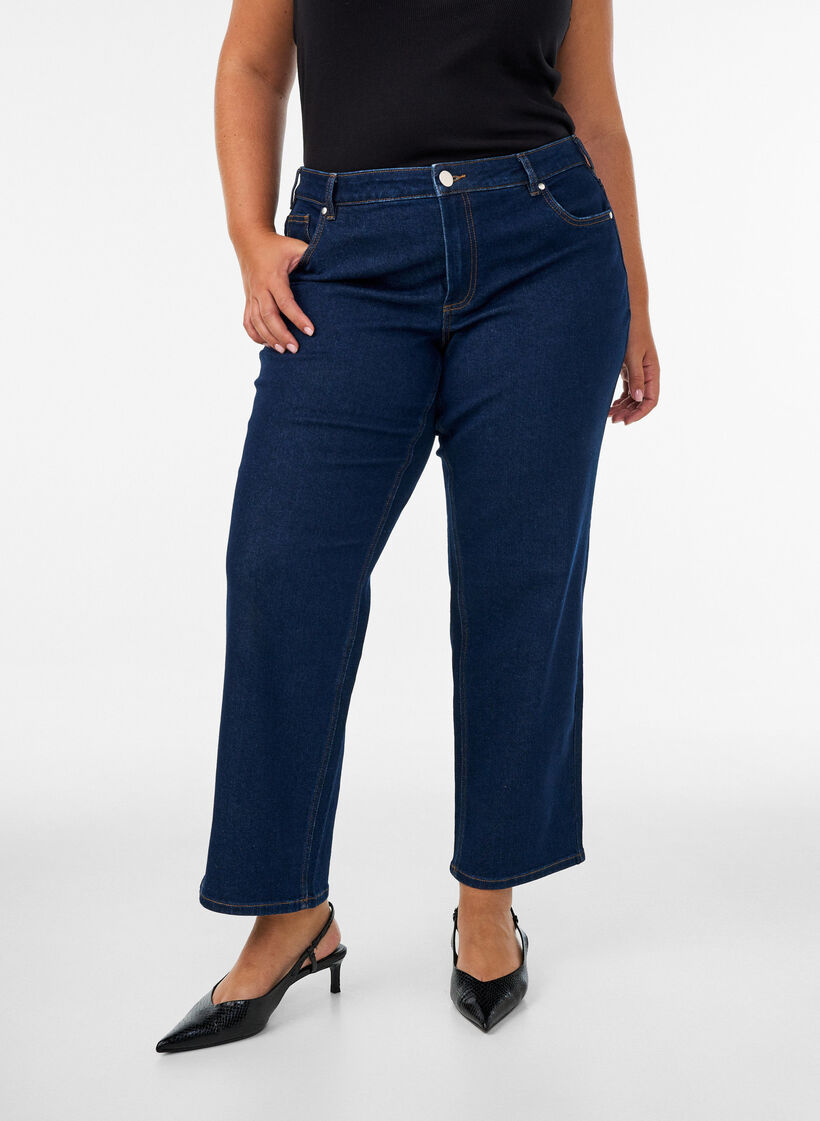 Kurze Jeans mit gerader Passform und normaler Taillenh&ouml;he, Blau, Model image number 2