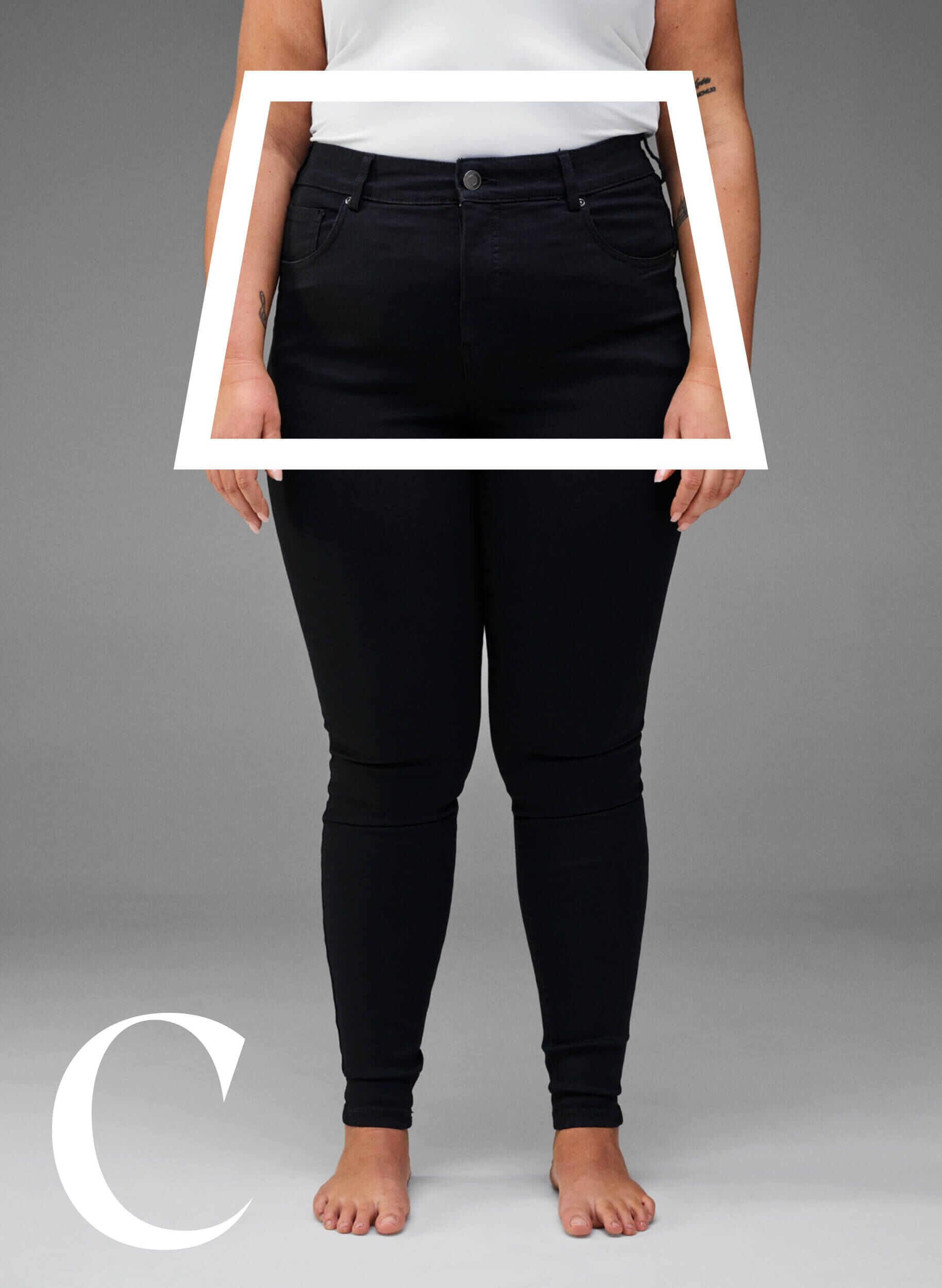 Zizzi Super Slim-Fit-Jeans mit hoher Taille, Black, Model image number 2