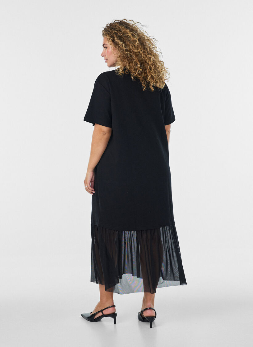 Robe t-shirt avec un ourlet en maille transparente, Noir, Model image number 1