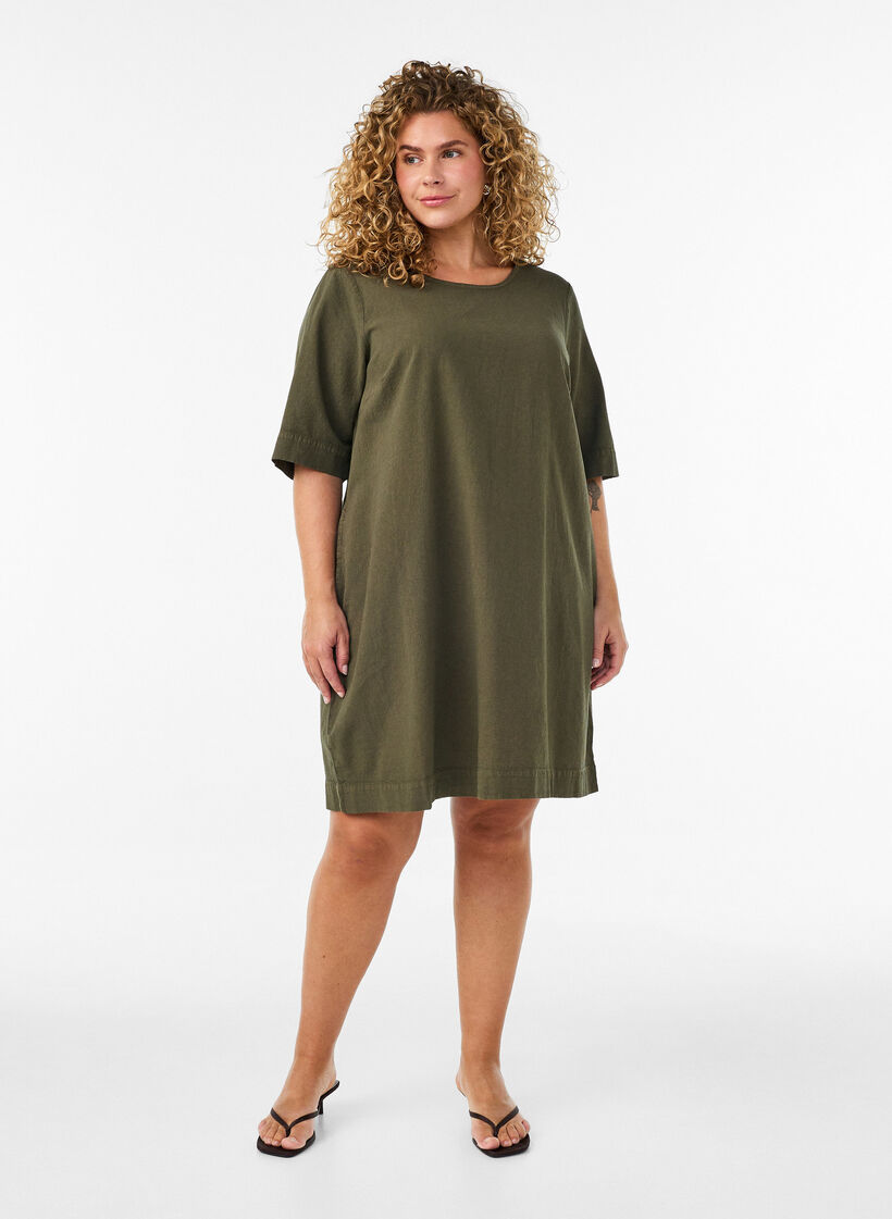 Robe en coton avec manches courtes et poches, Vert fonc&eacute;, Model image number 1