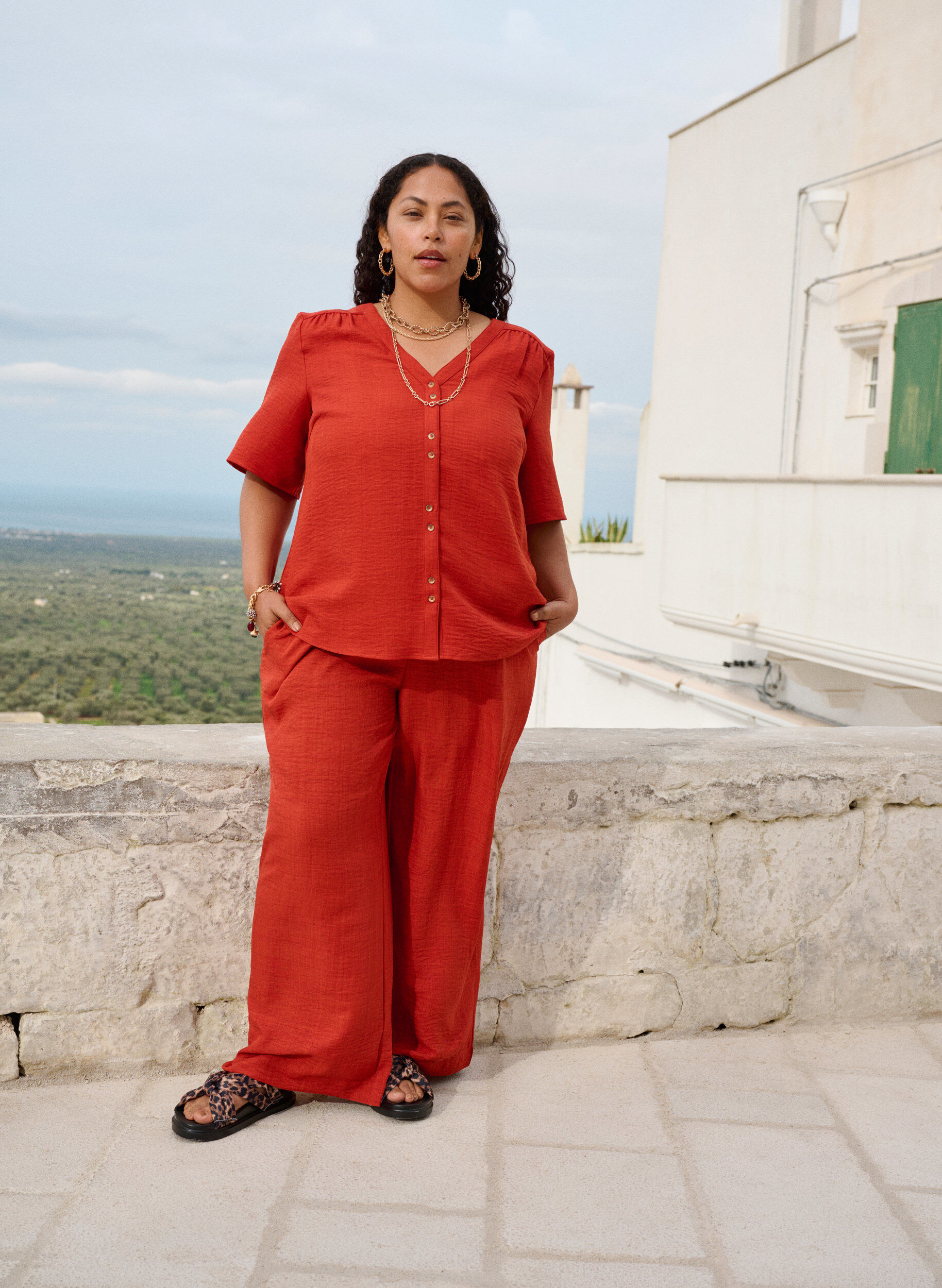 ZizziPantalon ample avec ceinture &eacute;lastique et poches, Rouge, Image image number 0