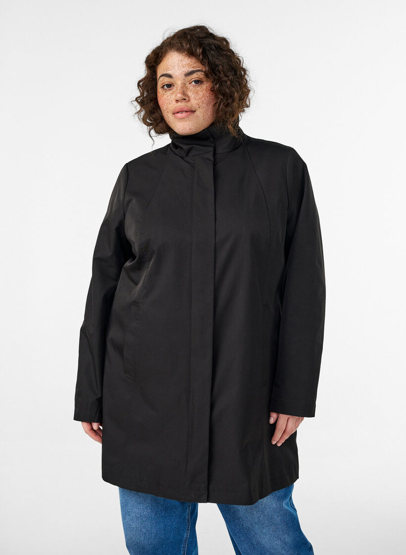 &Uuml;bergangsjacke mit Taschen und hohem Kragen, Schwarz, Model image number 0