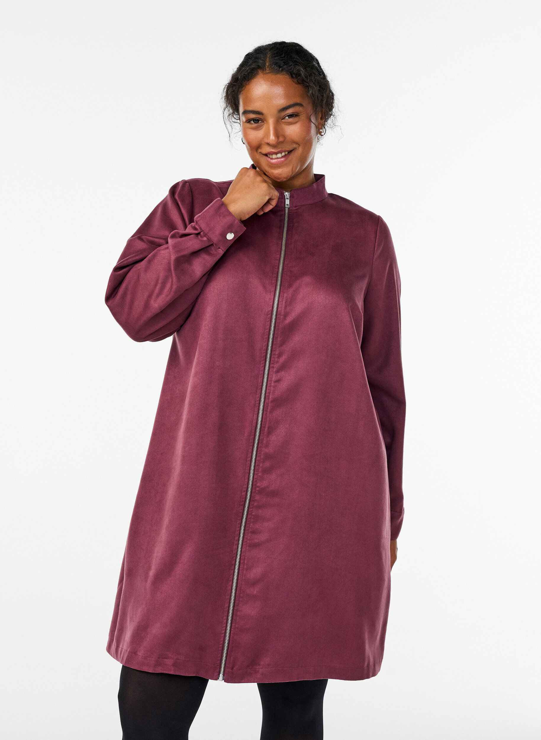 Langes Hemd aus Wildlederimitat mit Rei&szlig;verschluss, Rot, Model