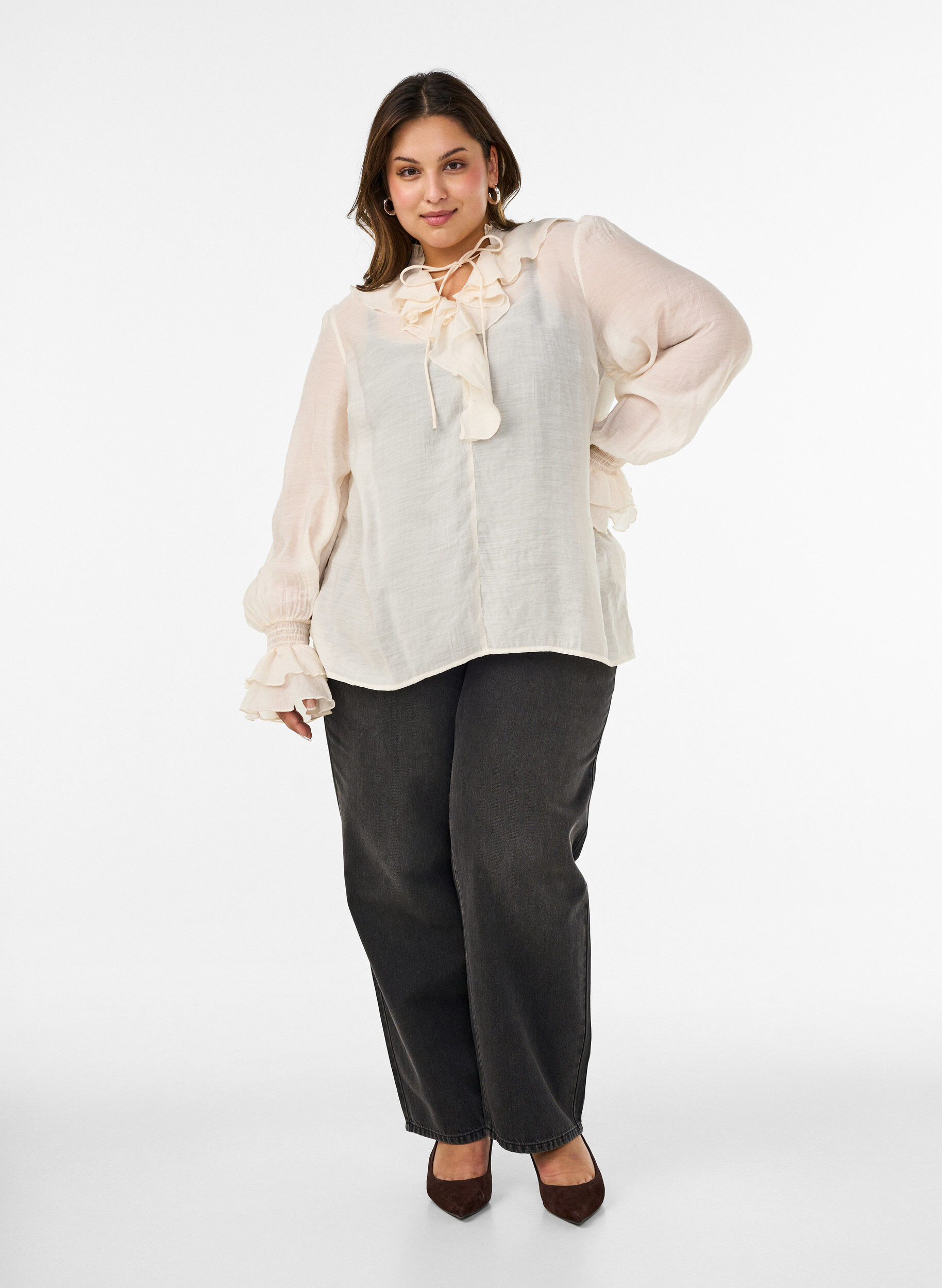 ZizziBlouse en viscose avec volants et manches longues, Vanille, Model image number 1