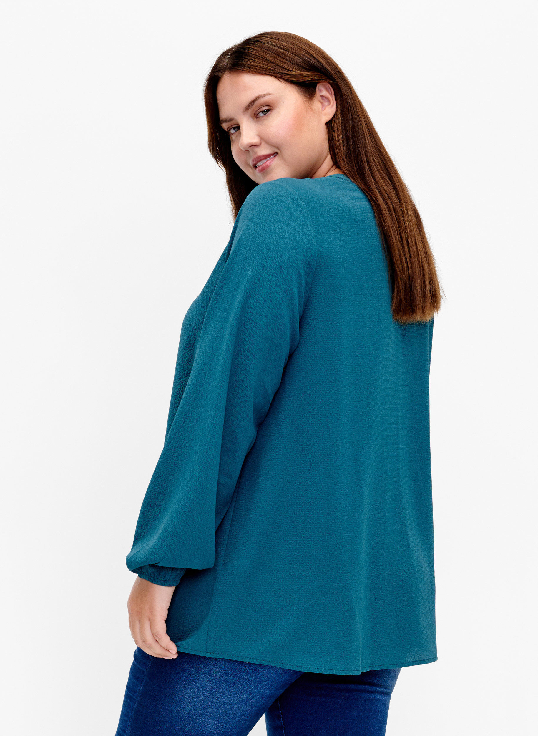 Zizzi Haut de couleur unie avec col en V, Deep Teal, Model image number 1