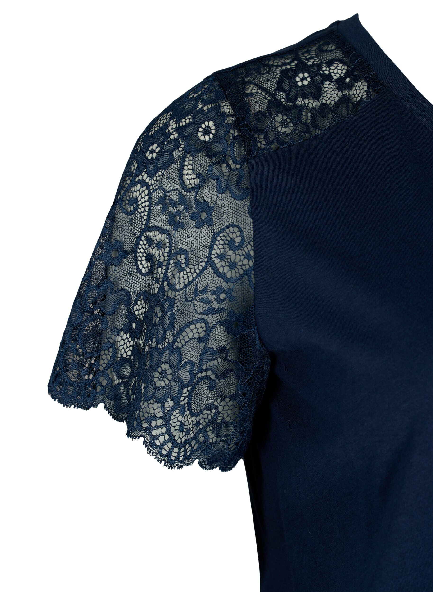 Zizzi T-shirt en coton avec manches courtes en dentelle, Bleu, Packshot image number 3
