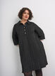 Robe courte en boucl&eacute; avec boutons d&eacute;coratifs, Noir, Model image number 0