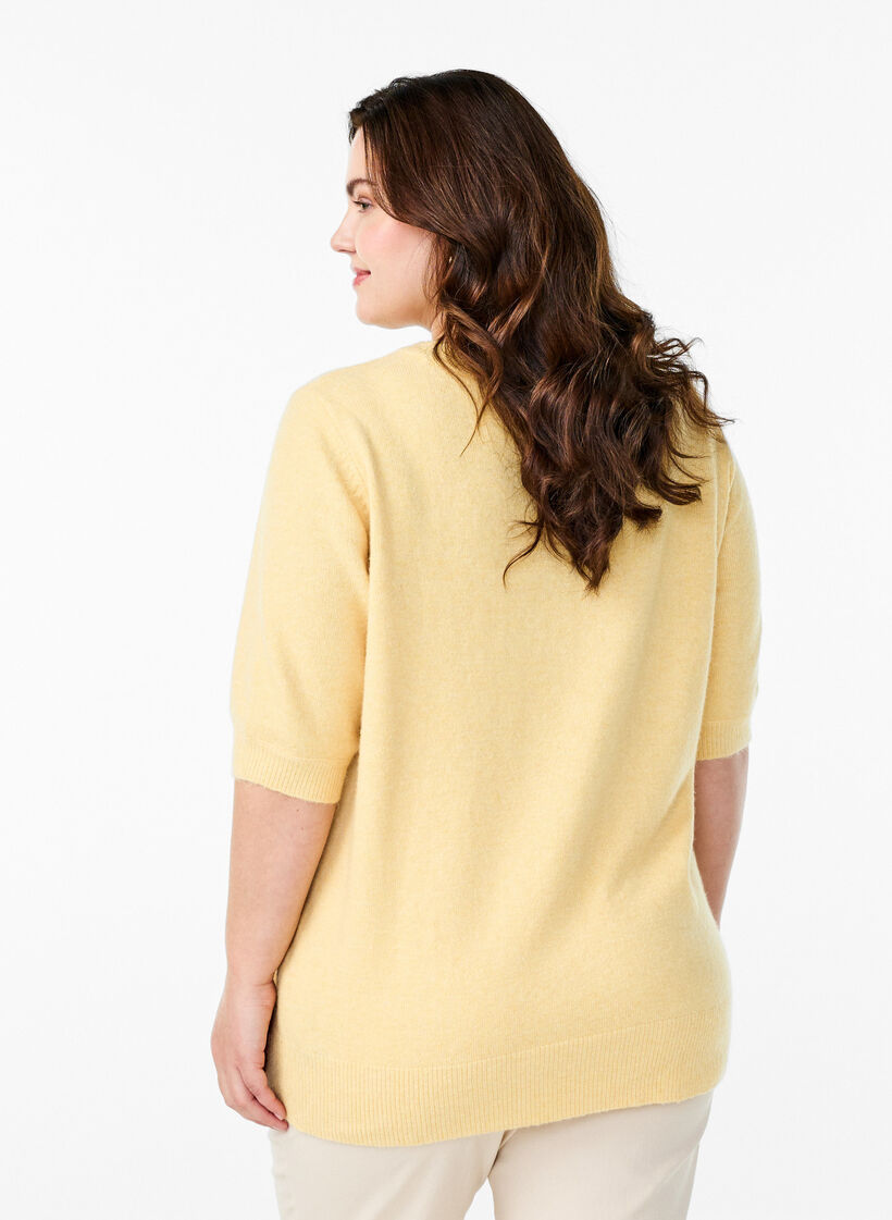 Blouse en maille avec manches courtes, Jaune clair, Model image number 2