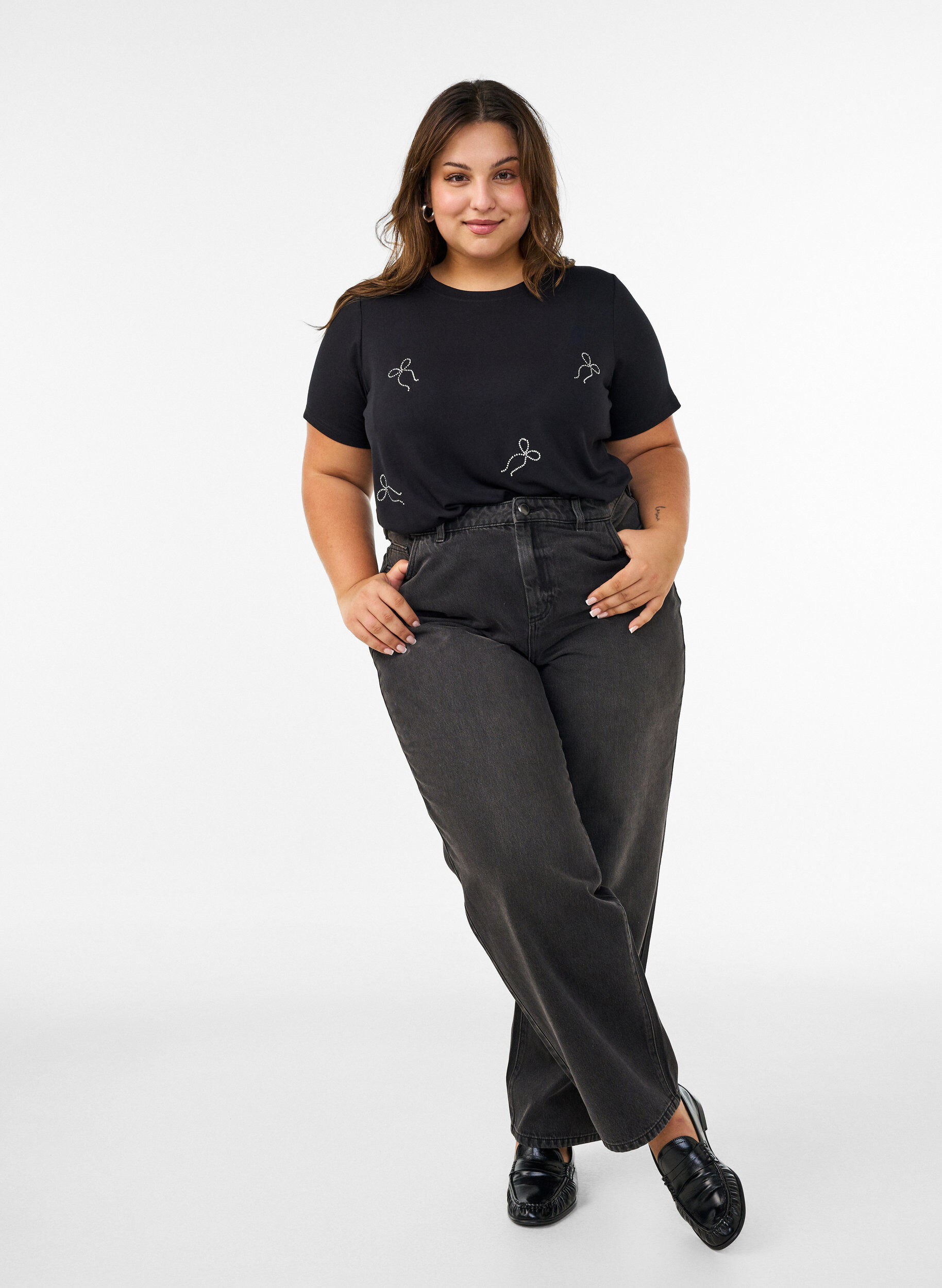 ZizziT-shirt en viscose avec strass, Noir, Model image number 1