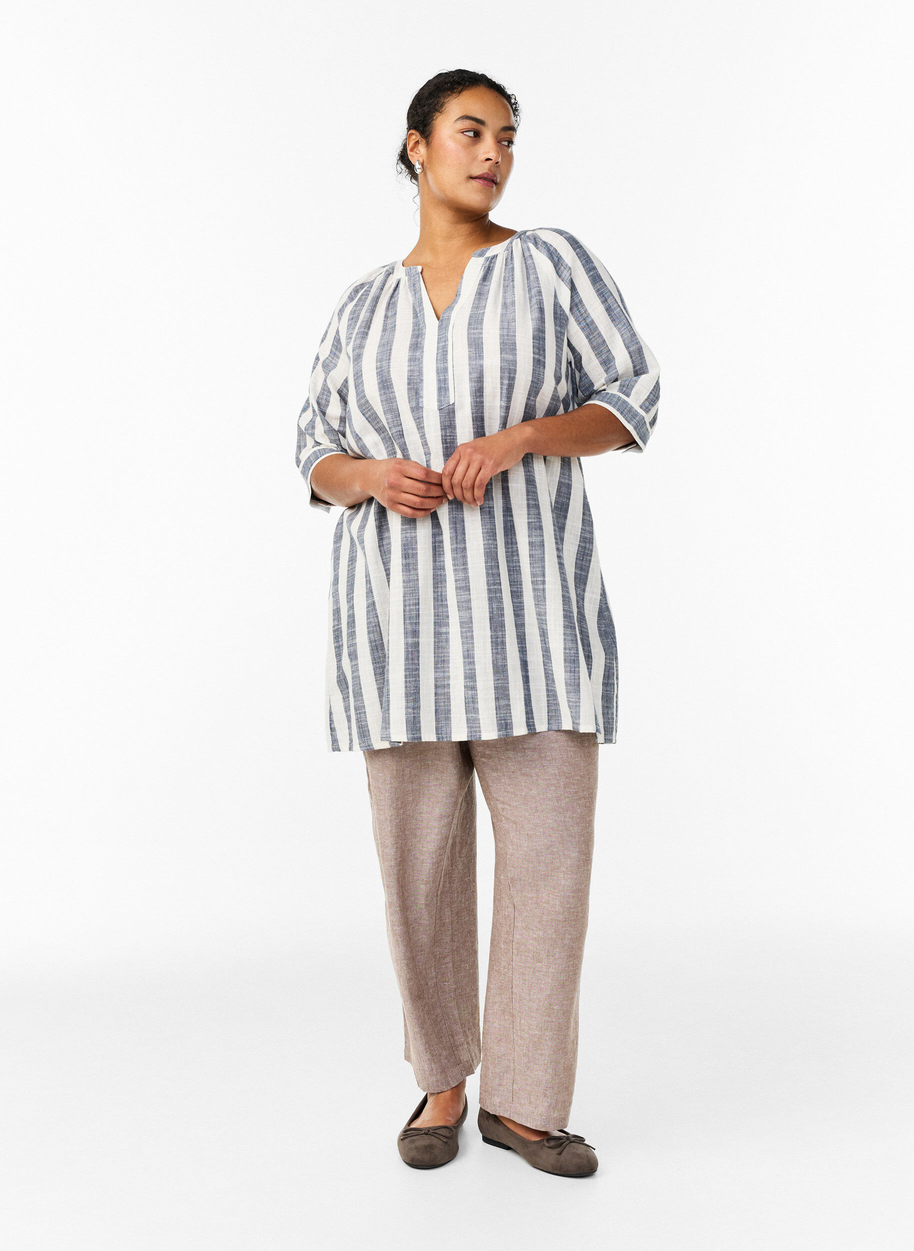 ZizziTunika aus Baumwolle mit V-Ausschnitt, Blau, Model image number 1