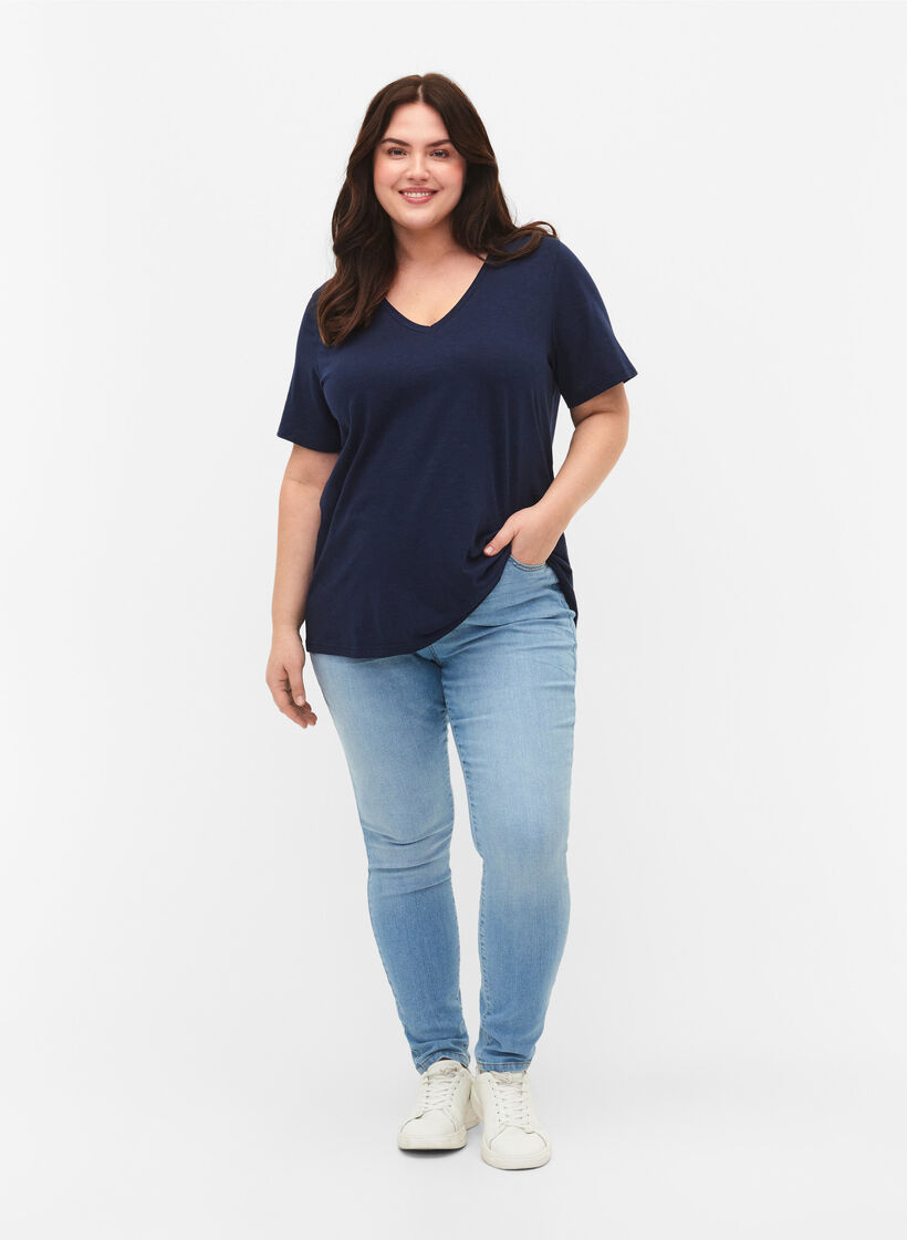 Kurz&auml;rmeliges Basic T-Shirt mit V-Ausschnitt, Blau, Model image number 1