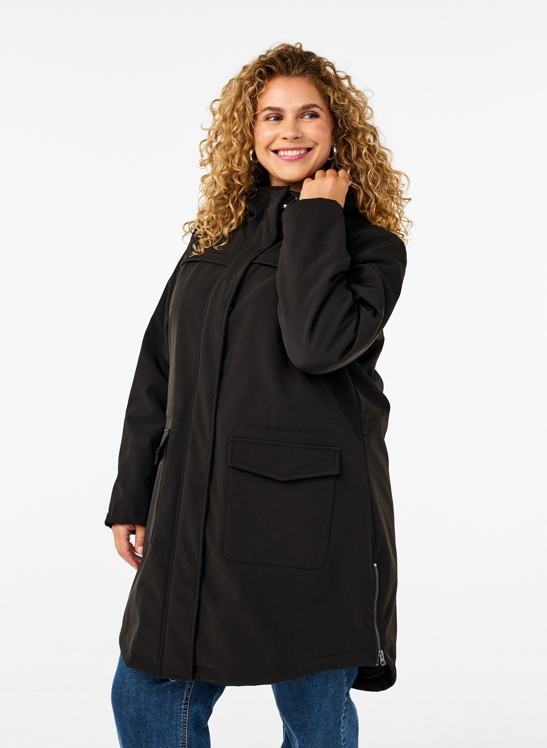 Veste softshell r&eacute;sistante &agrave; l'eau avec doublure matelass&eacute;e, Noir, Model
