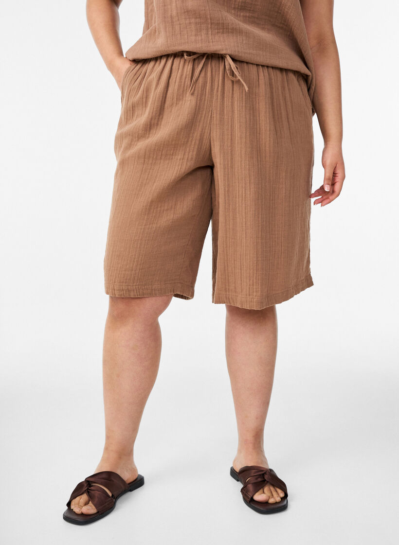 Short ample en mousseline de coton taille haute, Marron, Model image number 0