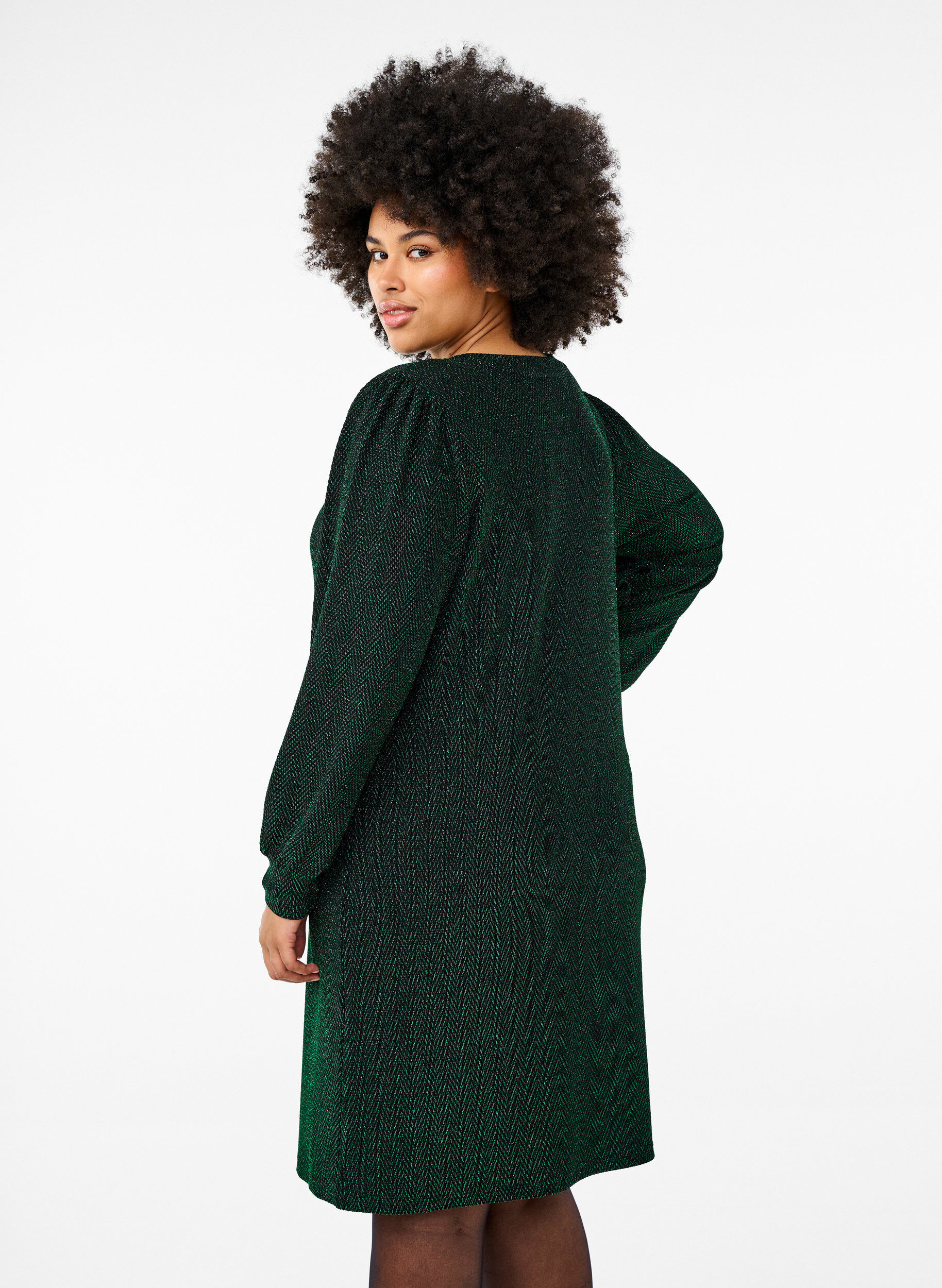 Zizzi Kleid mit Zickzackmuster und Glitzer, Scarab ZigZagShimmer, Model image number 1