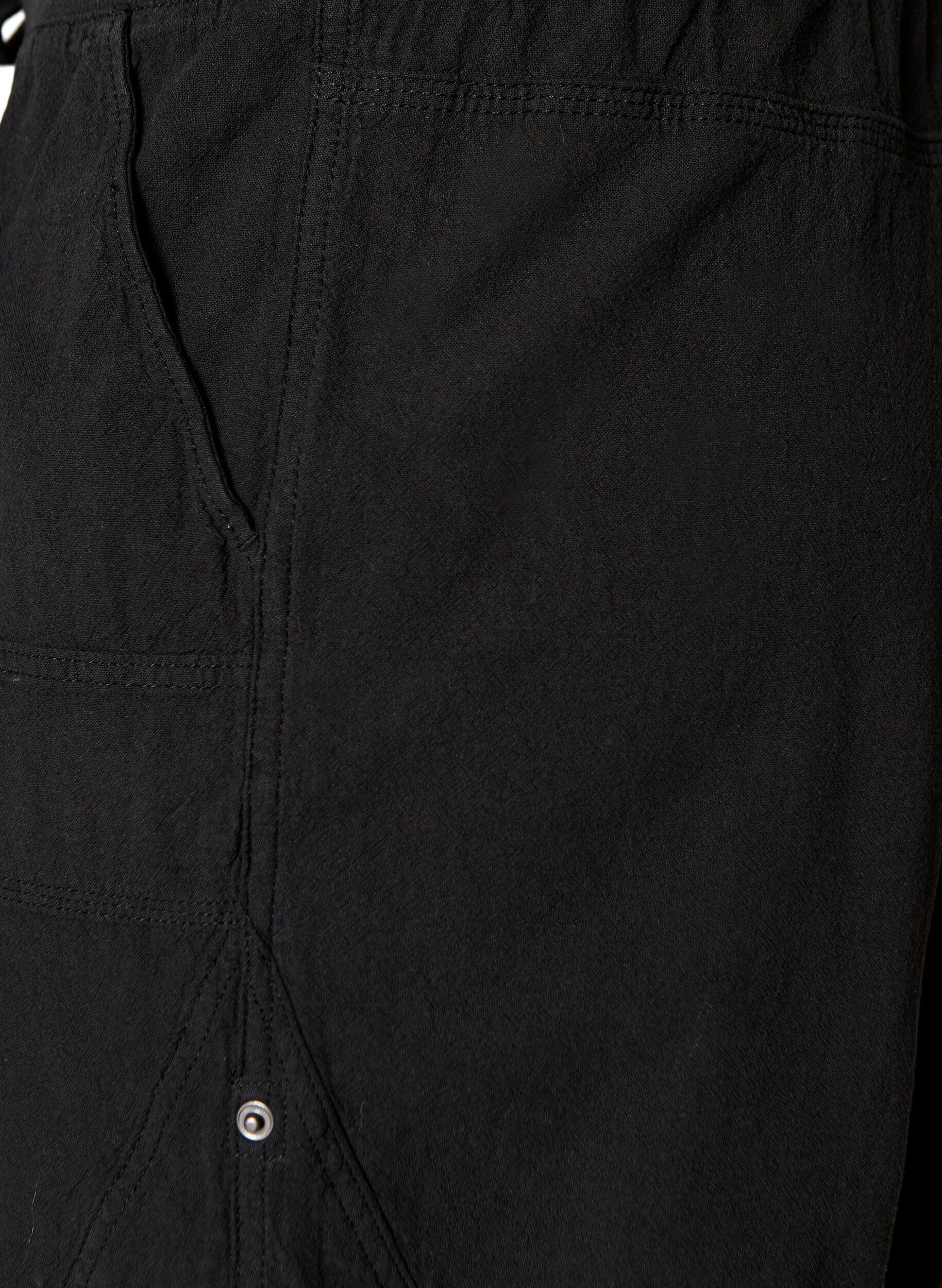 ZizziShort en coton ample avec poches, Noir, Packshot image number 3