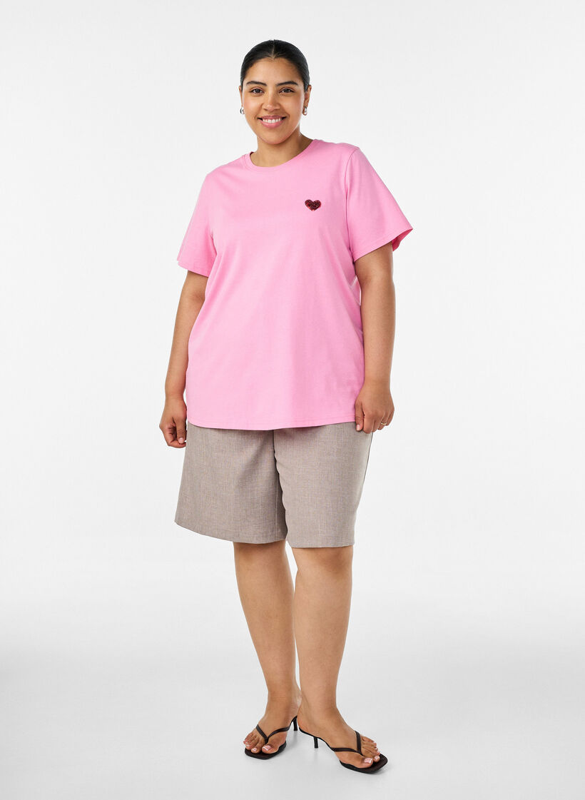 T-shirt avec un c&oelig;ur en sequins et imprim&eacute; color&eacute; au dos, Rose, Model image number 1