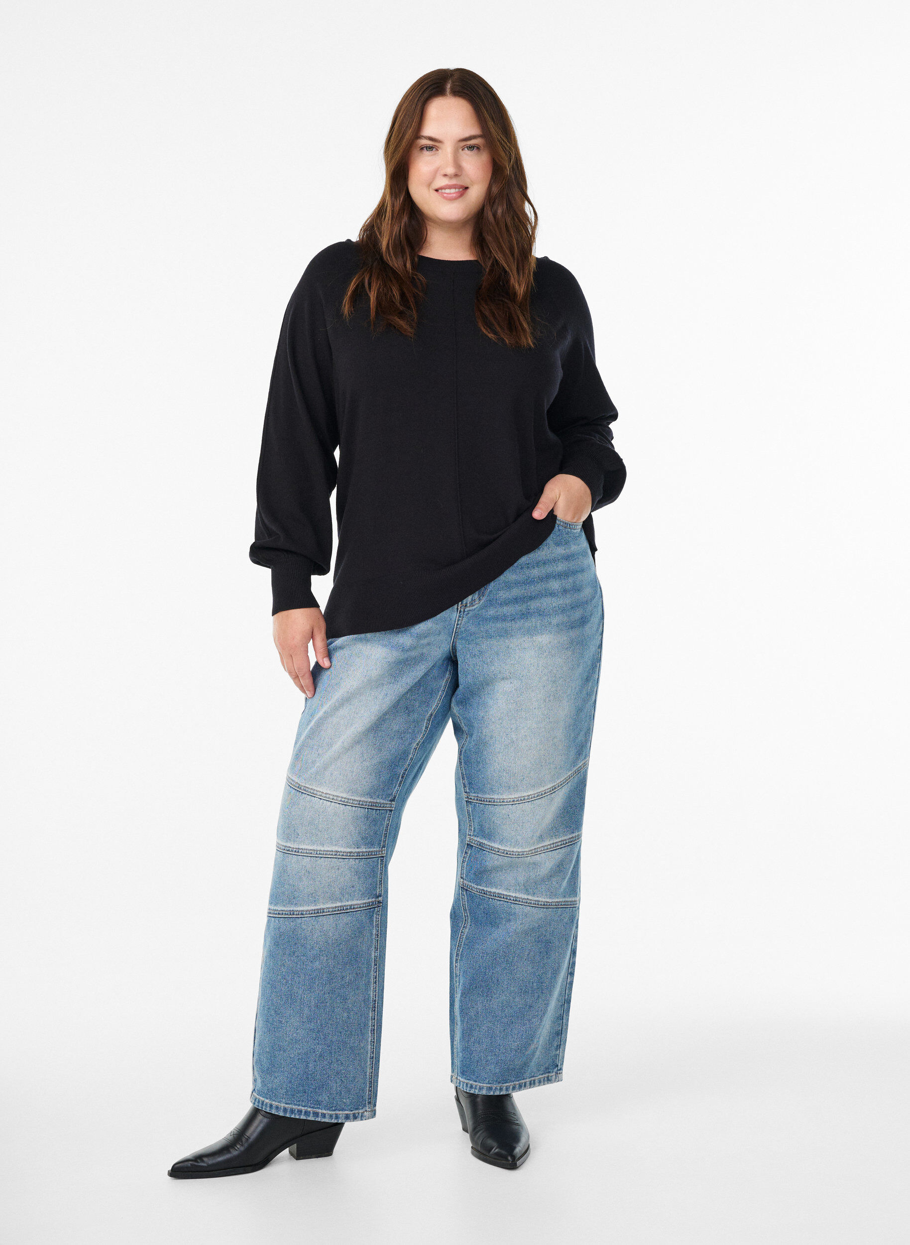 Zizzi Blouse en maille avec couture centrale et manches raglan, Noir, Model image number 1