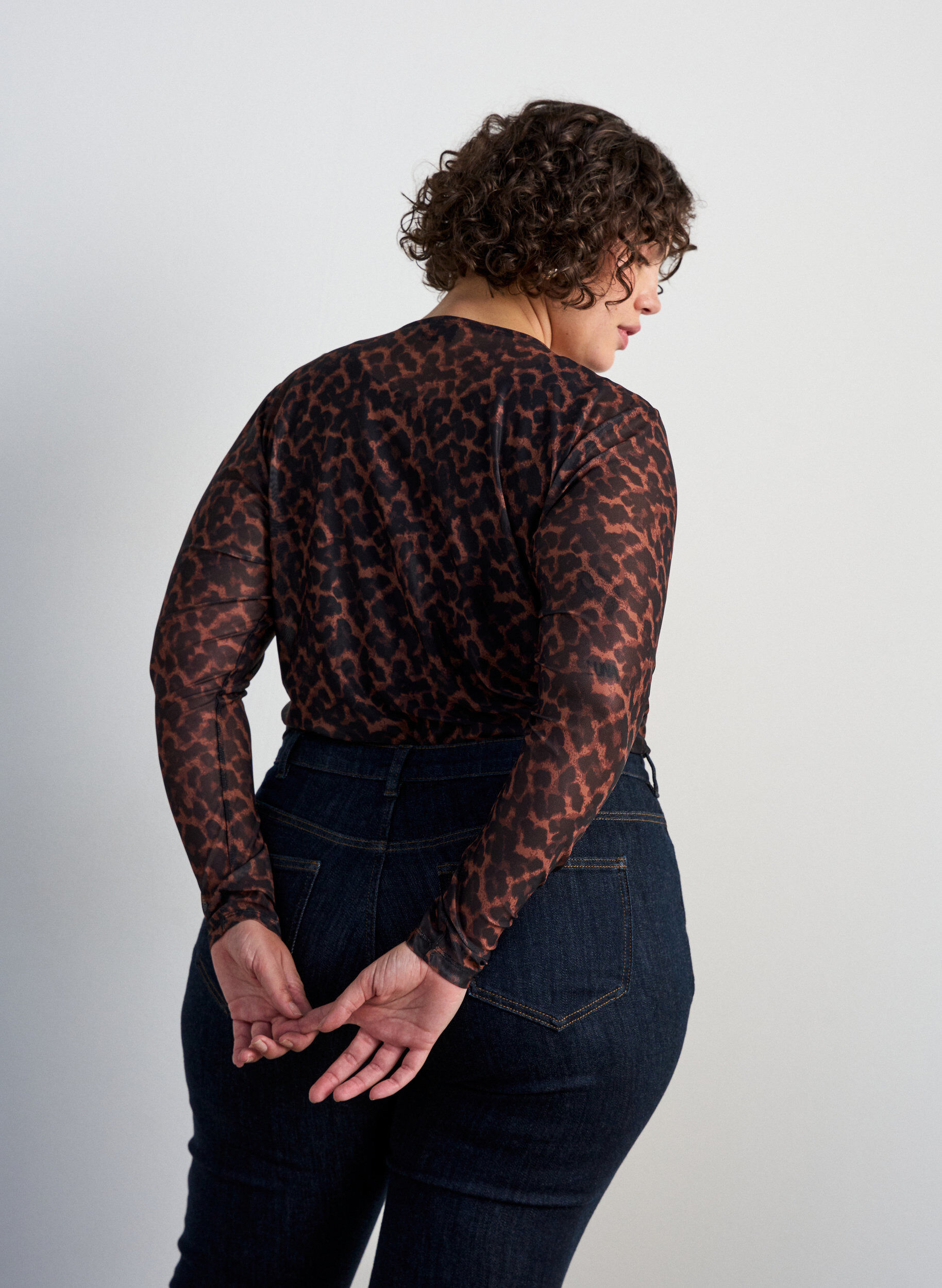 ZizziBluse aus Mesh mit Print, Braun, Model image number 2